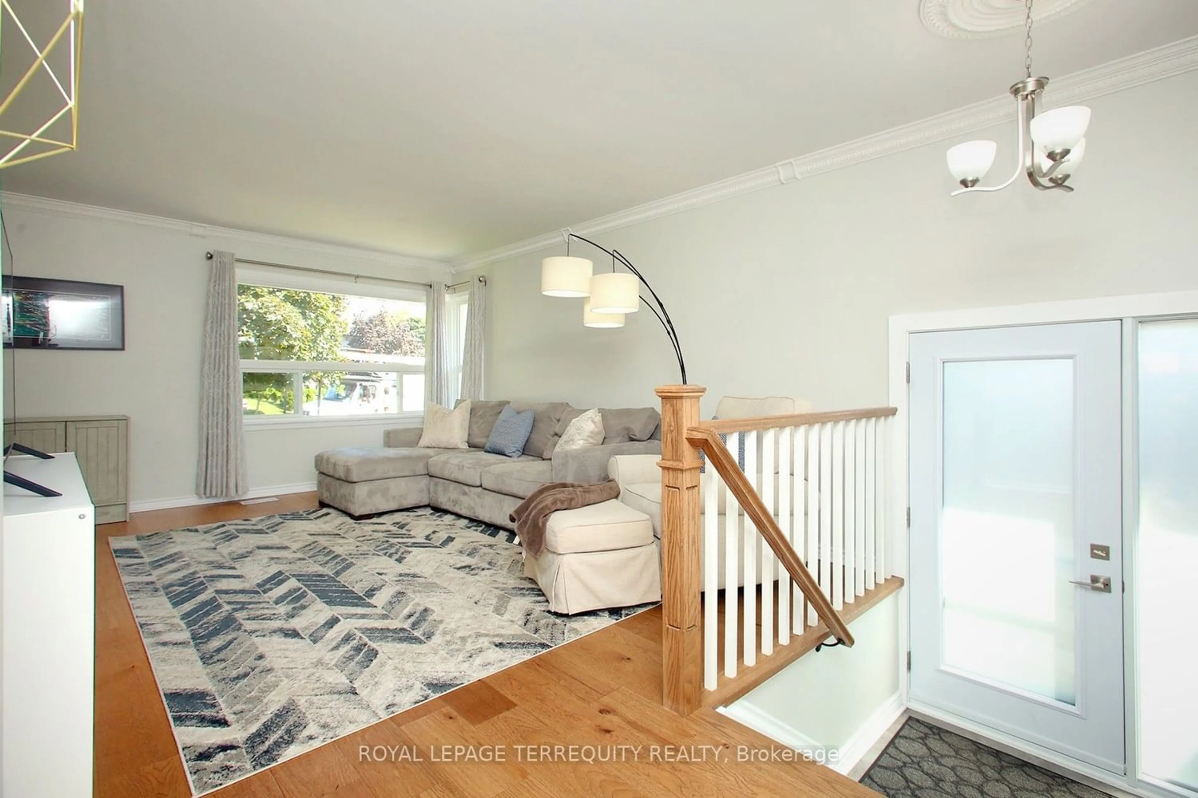 Living room for 18 Prestbury St, Toronto Ontario M4A 2J1