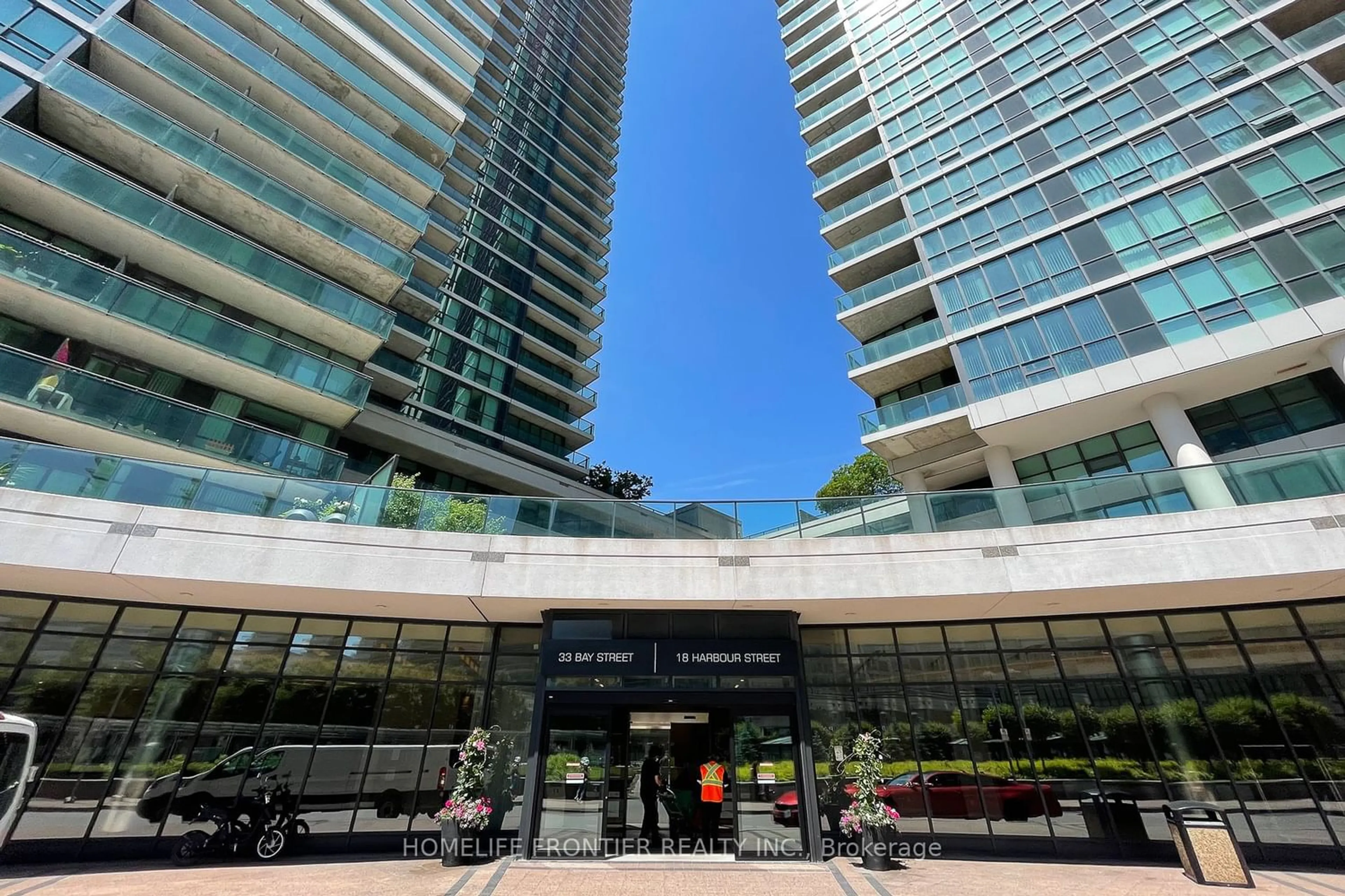 A pic from exterior of the house or condo for 18 Harbour St #1806, Toronto Ontario M5J 2Z6