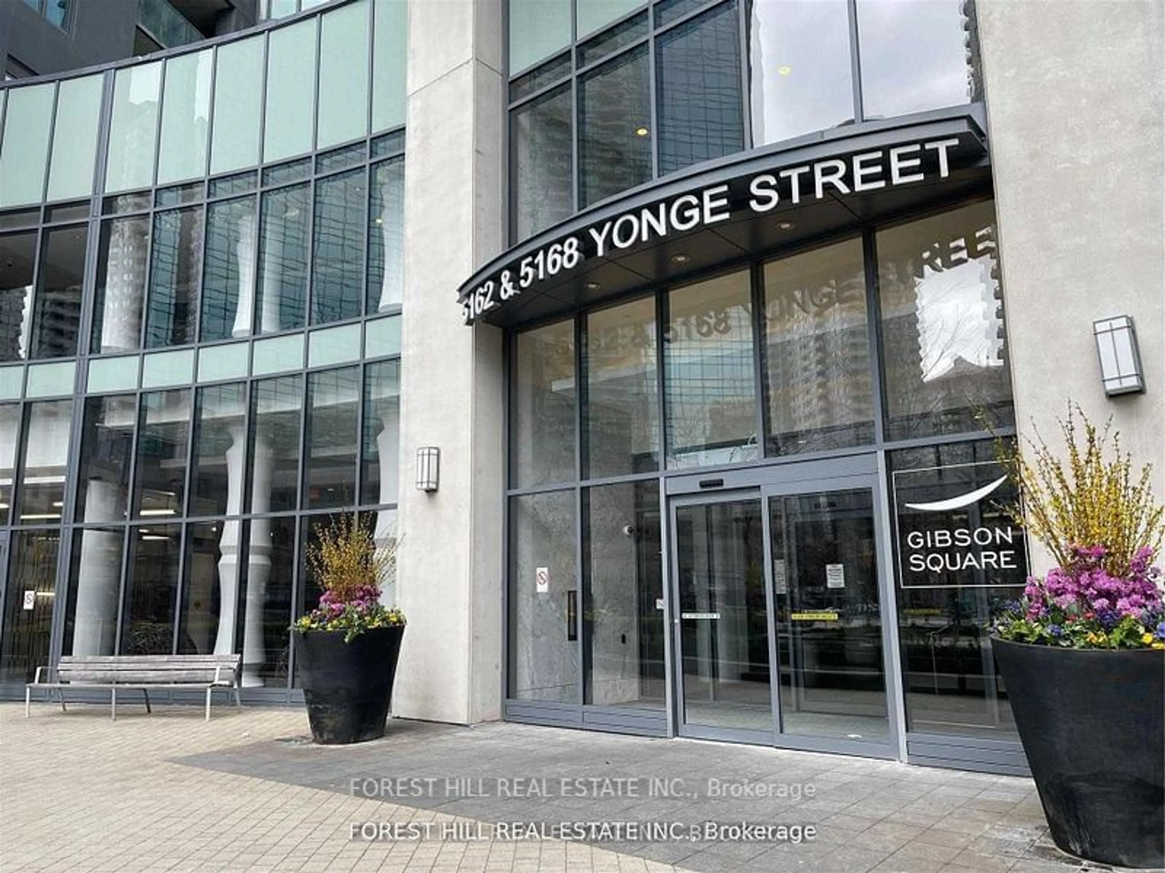 Street view for 5168 Yonge St #Ph206, Toronto Ontario M2N 0G1