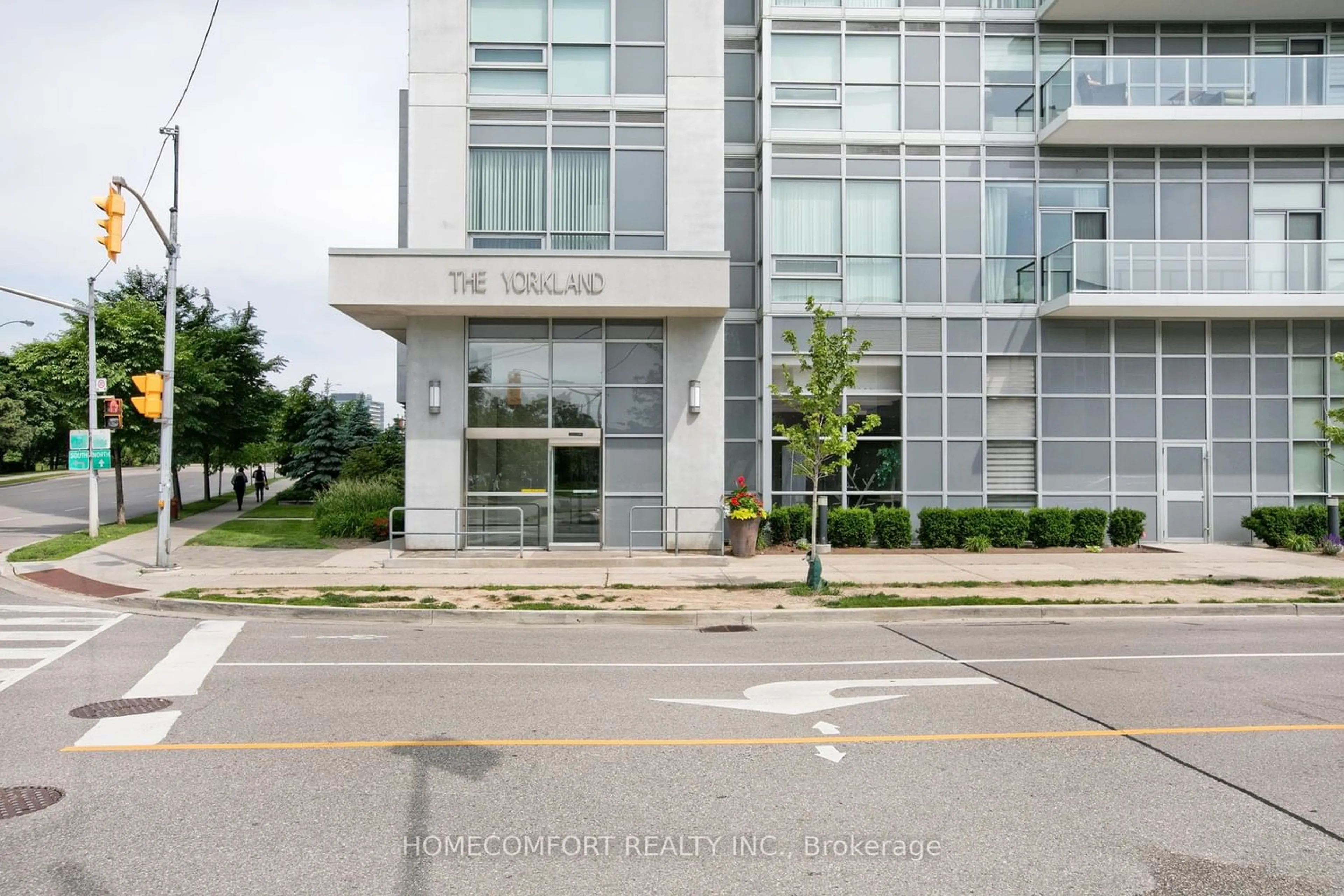 A pic from exterior of the house or condo for 275 Yorkland Rd #316, Toronto Ontario M2J 0B4