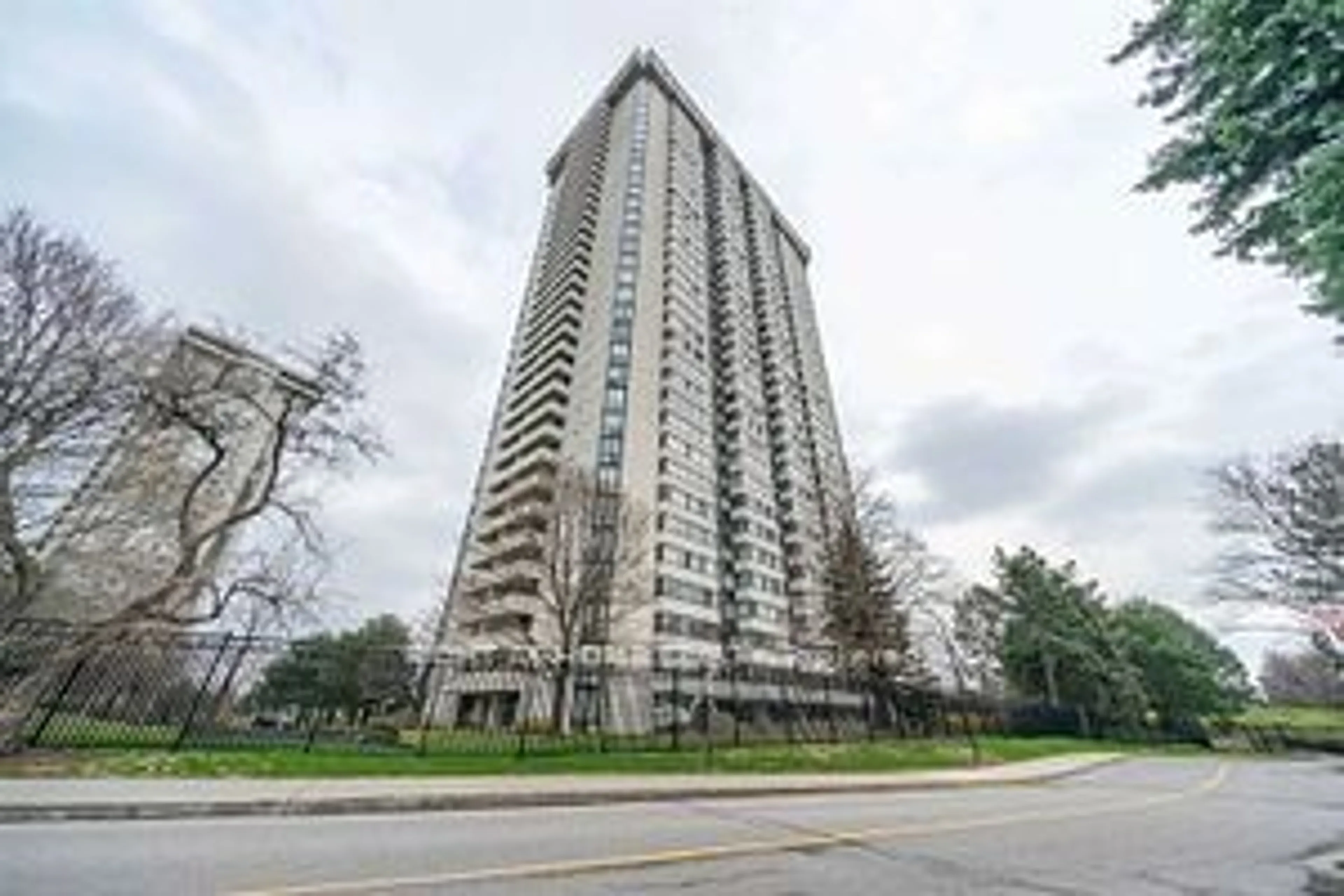 A pic from exterior of the house or condo for 3303 Don Mills Rd #201, Toronto Ontario M2J 4T6