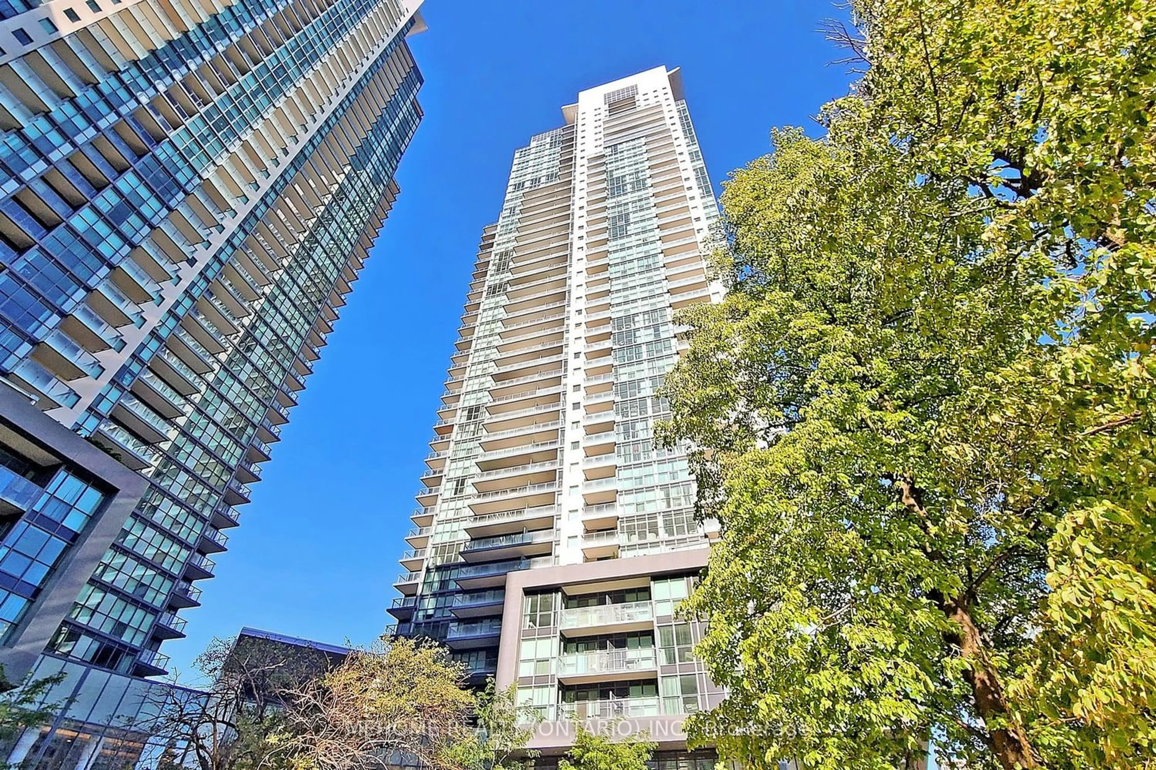 A pic from exterior of the house or condo for 5168 Yonge St #316, Toronto Ontario M2N 0G1