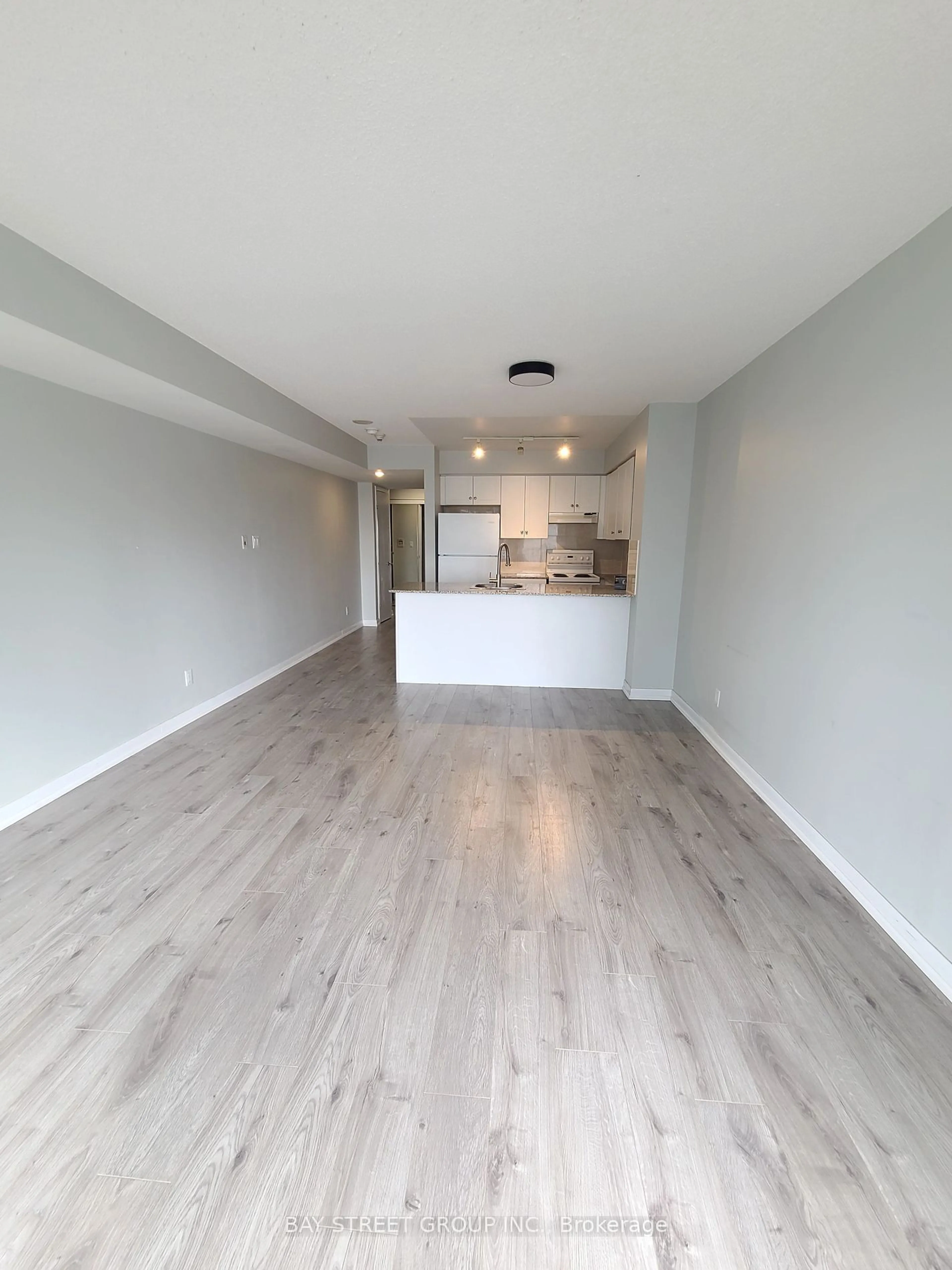A pic of a room for 210 Victoria St #2610, Toronto Ontario M5B 2R3