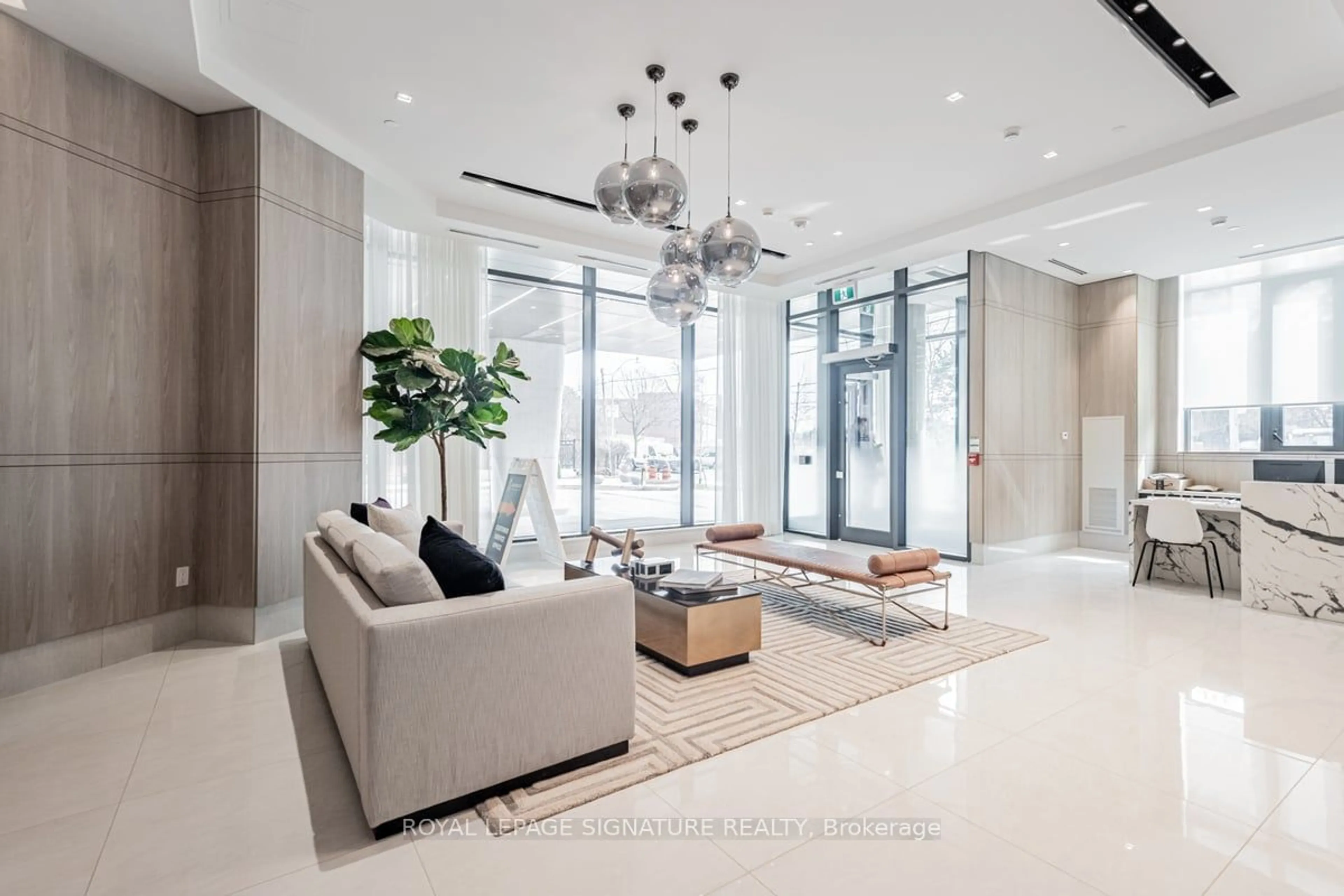 Living room for 250 Lawrence Ave #215, Toronto Ontario M5M 1B2