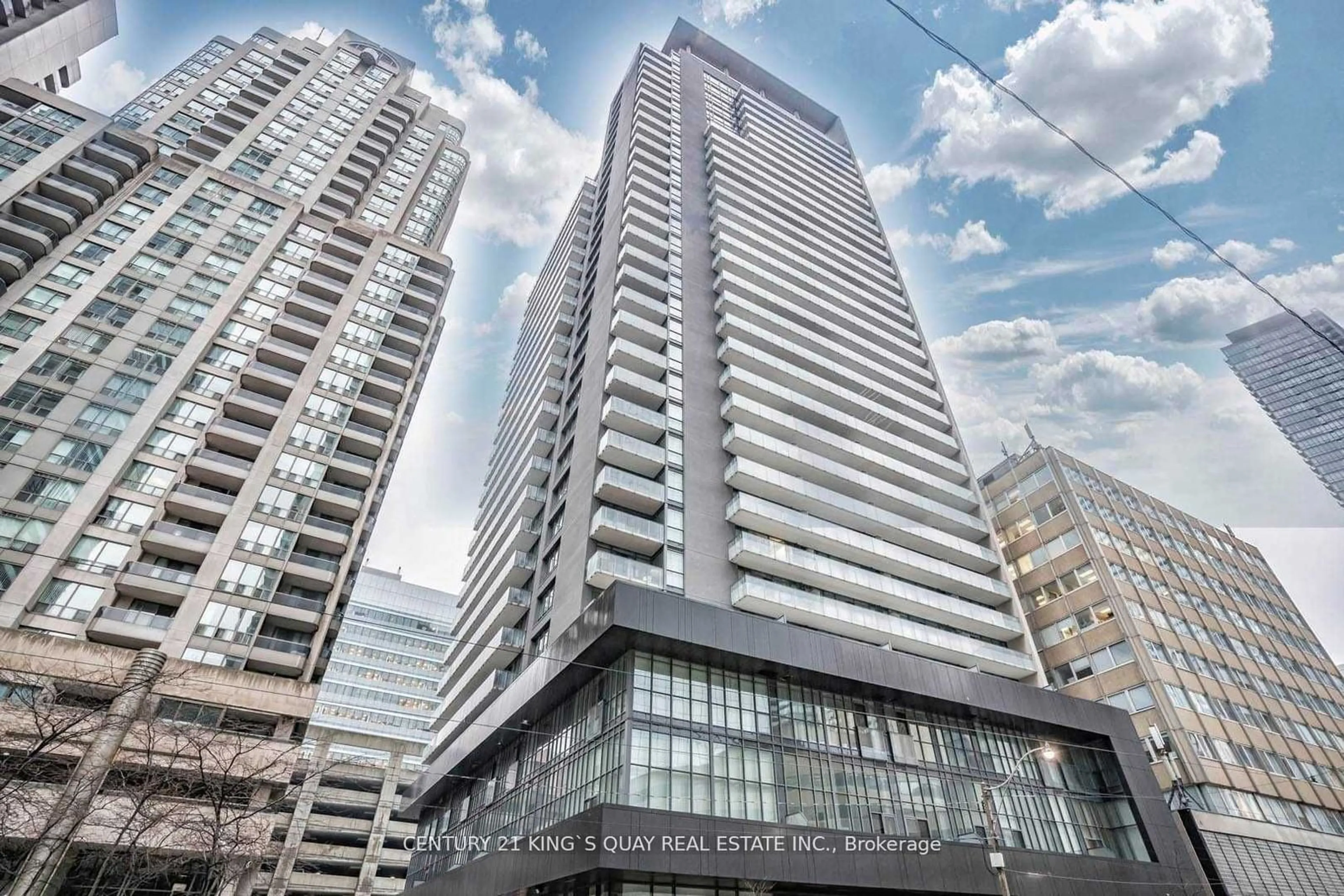 A pic from exterior of the house or condo for 770 Bay St #909, Toronto Ontario M5G 0A6