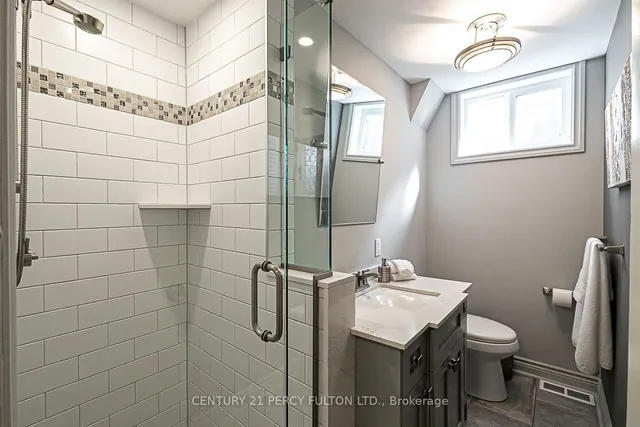 Additional property image - 4 Page Ave