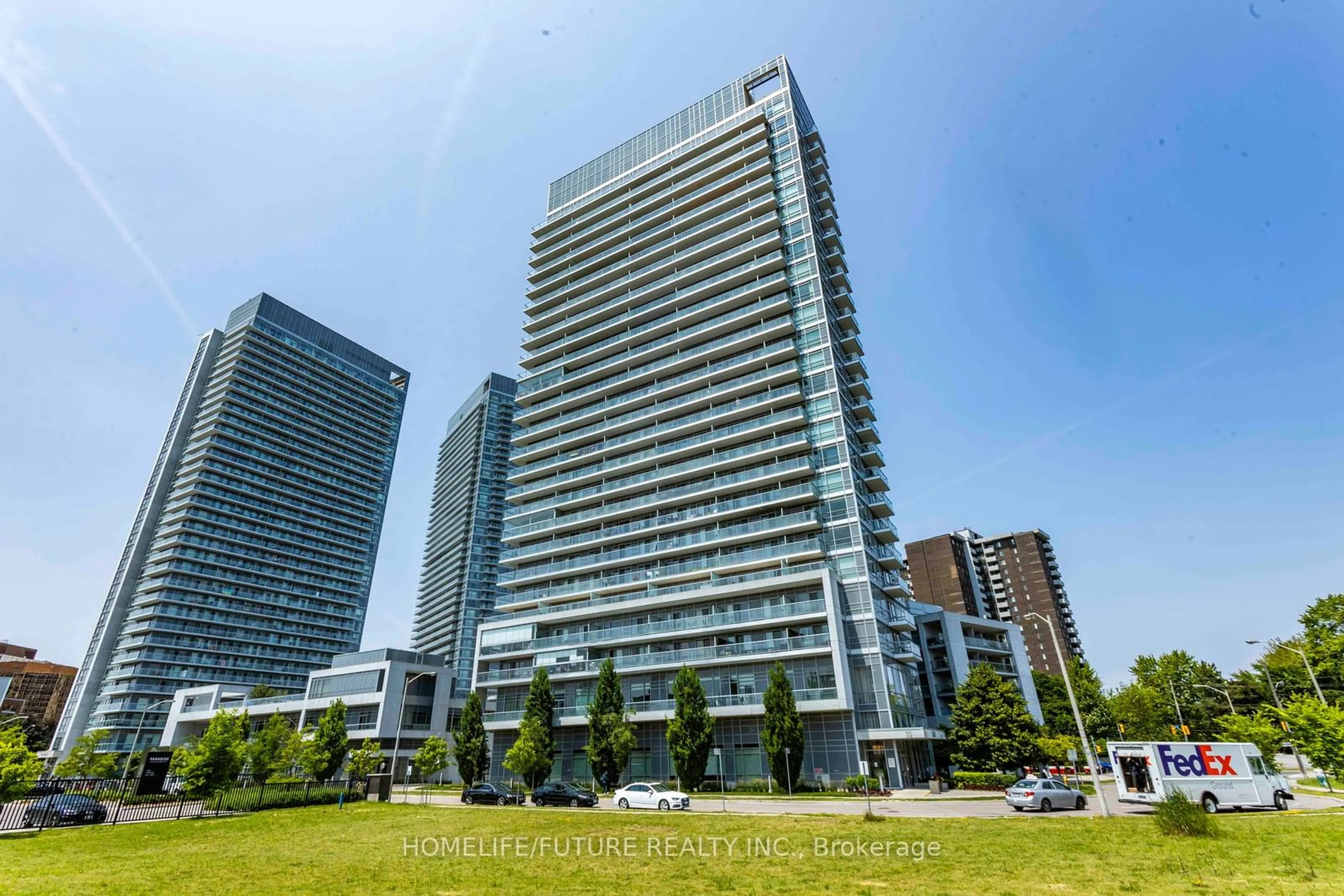 A pic from exterior of the house or condo for 30 Herons Hill Way #1102, Toronto Ontario M2J 0A7