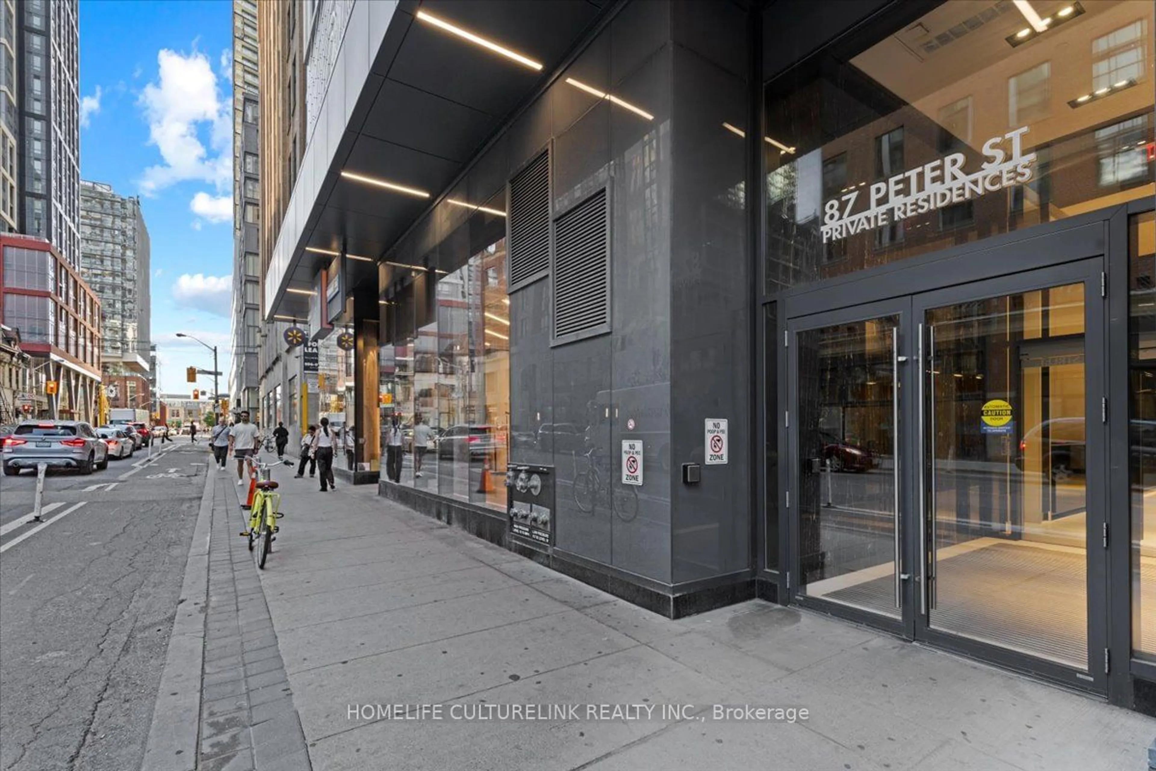 Street view for 87 Peter St #3216, Toronto Ontario M5V 0P1