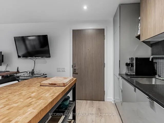 Additional property image - 161 Roehampton Ave Unit 332