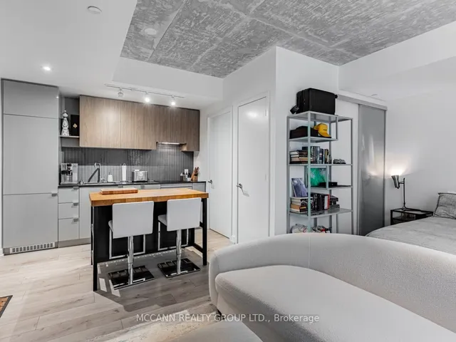 Additional property image - 161 Roehampton Ave Unit 332