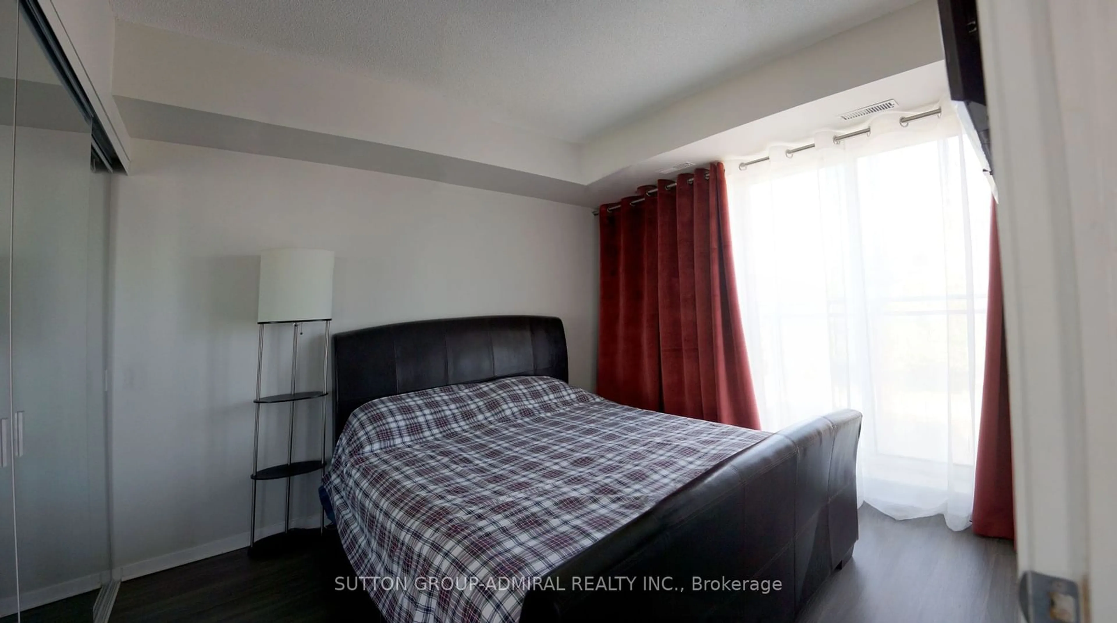 A pic of a room for 801 Sheppard Ave #302, Toronto Ontario M3H 2T3