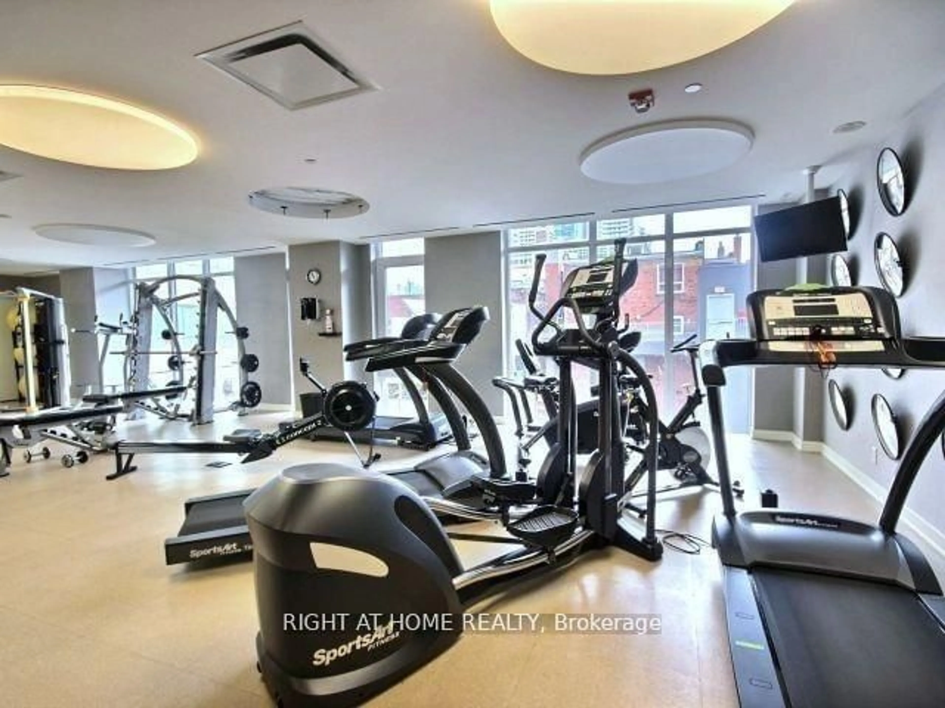 Gym or fitness room for 75 St Nicholas St #2401, Toronto Ontario M4Y 0A5