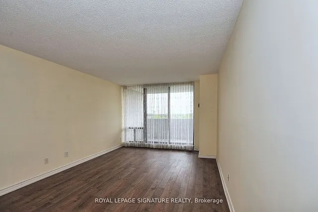 Additional property image - 10 Tangreen Crt Unit 702