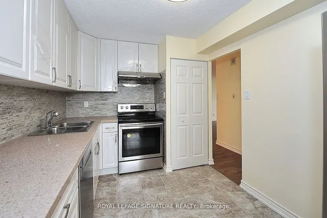 Additional property image - 10 Tangreen Crt Unit 702