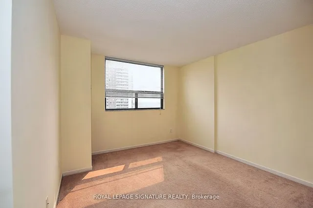 Additional property image - 10 Tangreen Crt Unit 702