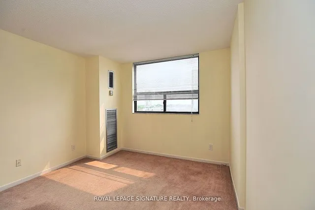 Additional property image - 10 Tangreen Crt Unit 702