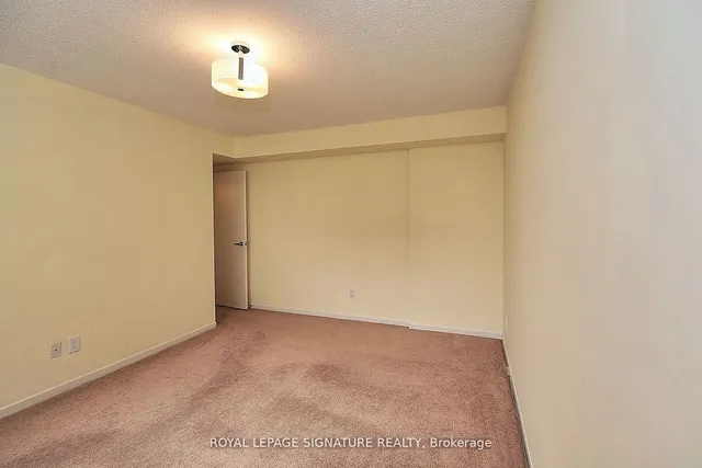 Additional property image - 10 Tangreen Crt Unit 702
