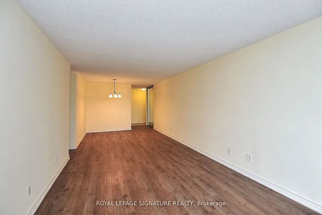 Additional property image - 10 Tangreen Crt Unit 702