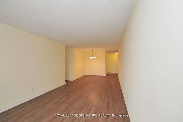 Additional property image - 10 Tangreen Crt Unit 702