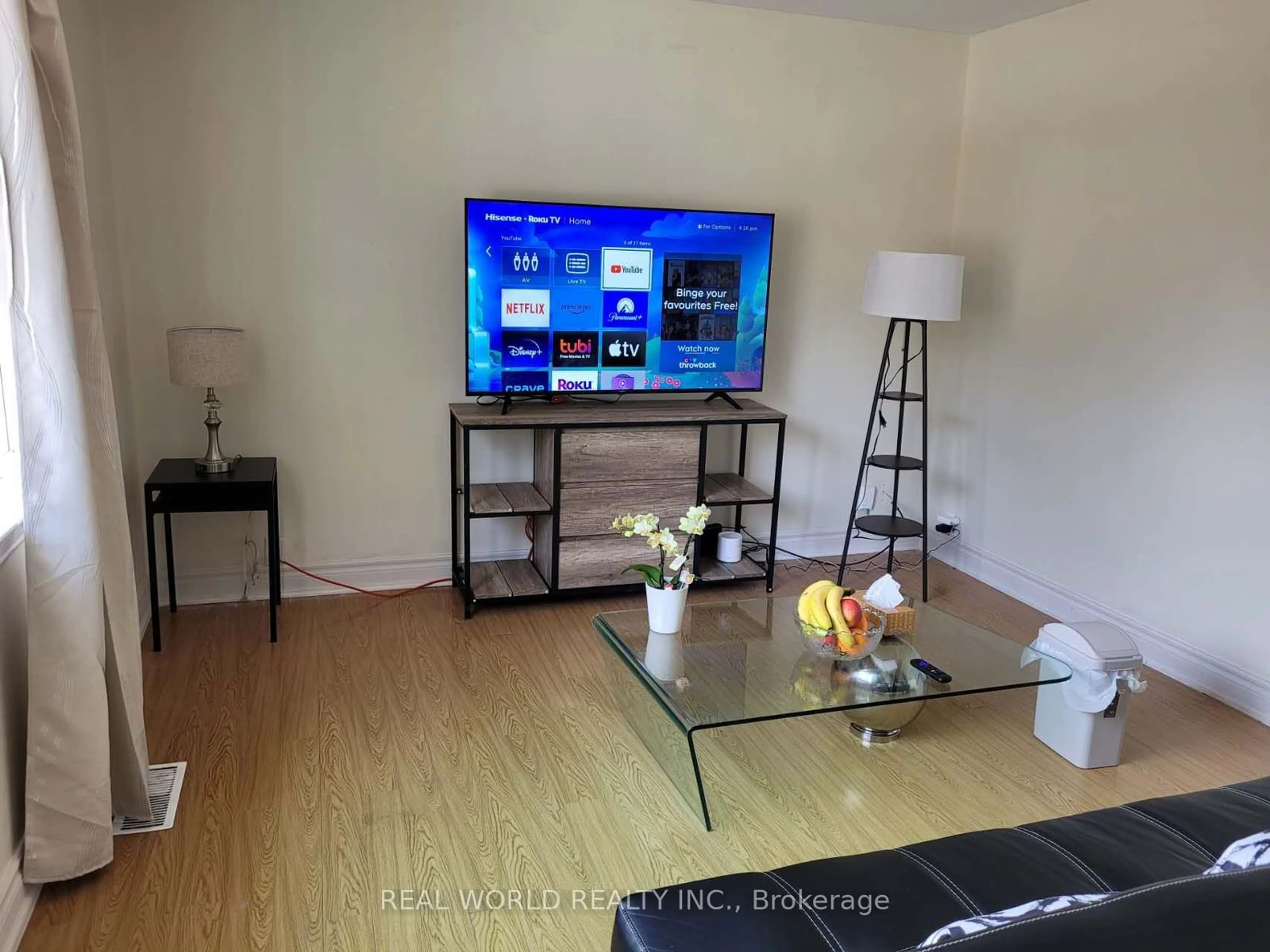 A pic of a room for 46 Connaught Ave, Toronto Ontario M2M 1G8