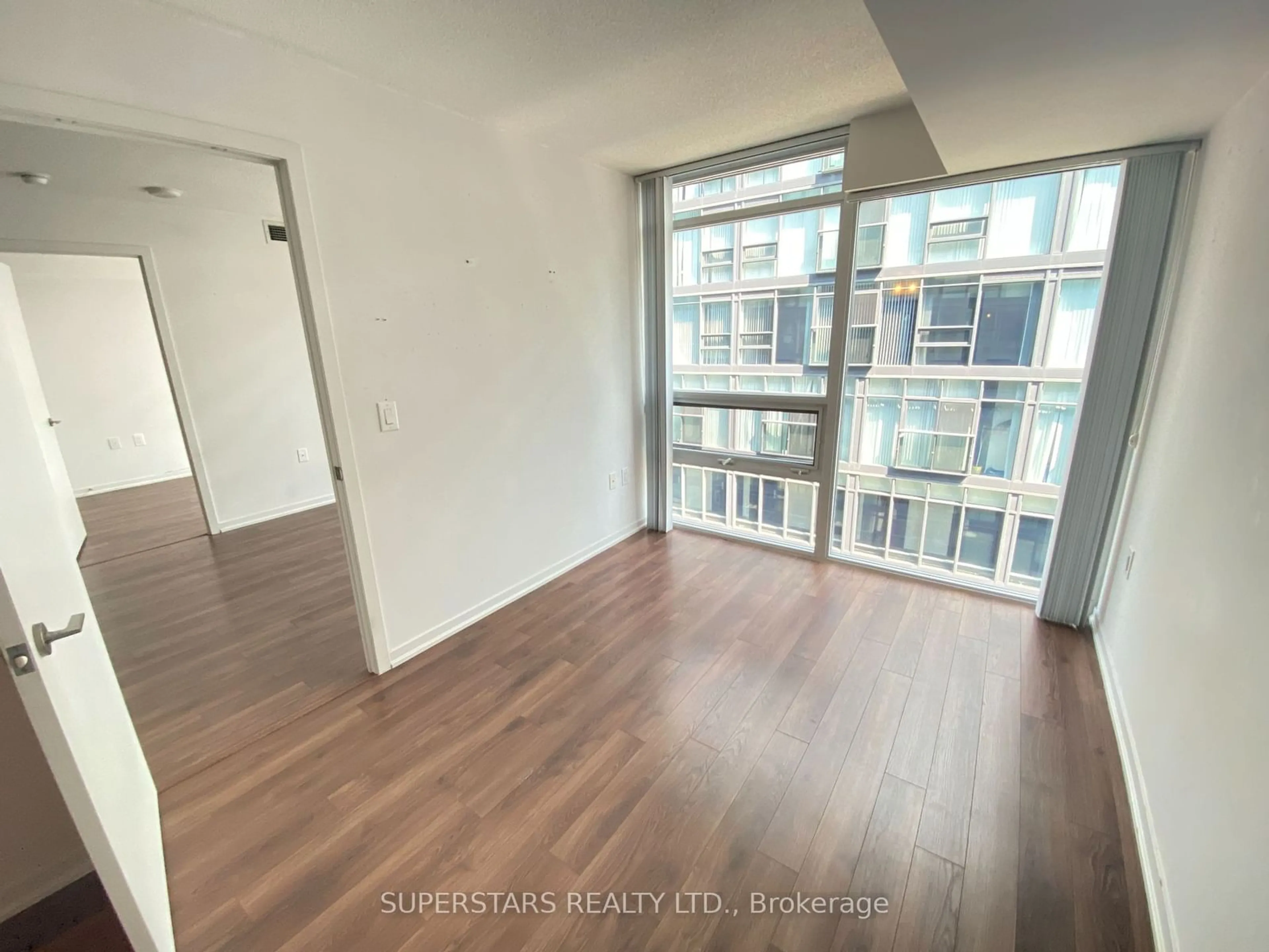 A pic of a room for 36 Lisgar St #1703 w, Toronto Ontario M6J 0C7