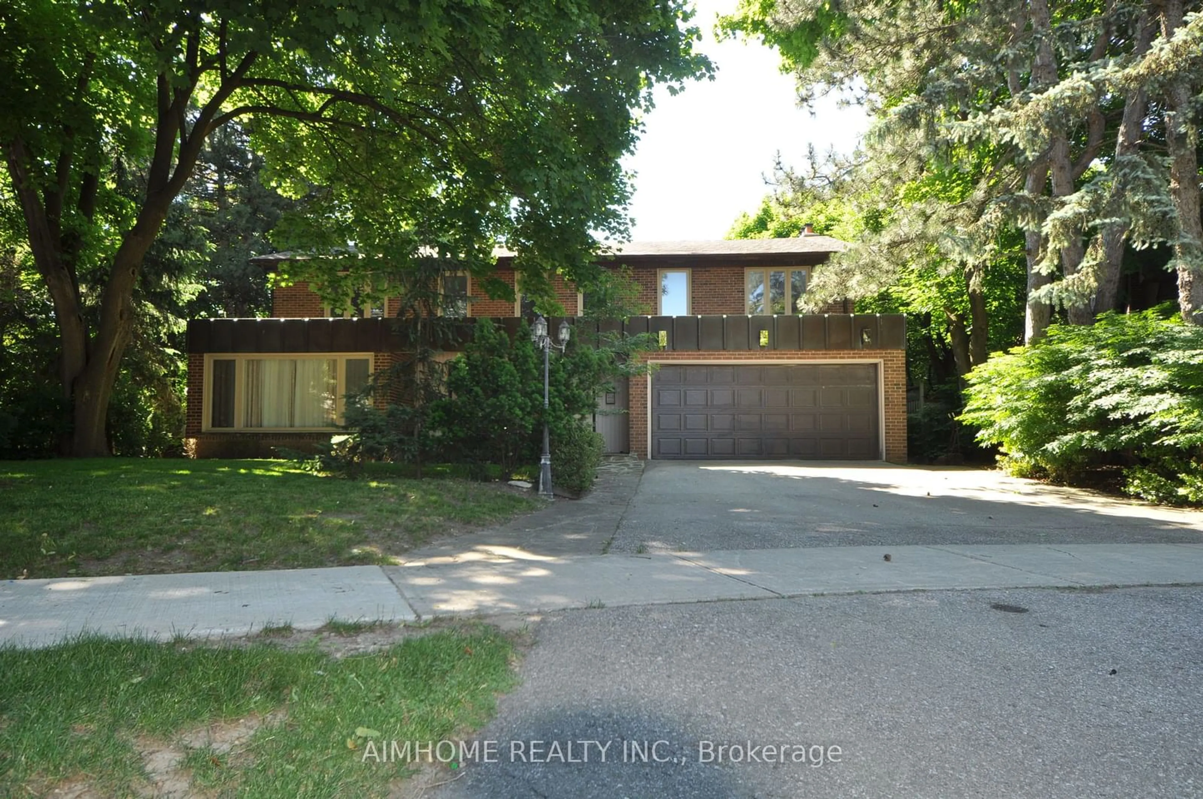 Frontside or backside of a home for 9 Silvergrove Rd, Toronto Ontario M2L 2N5