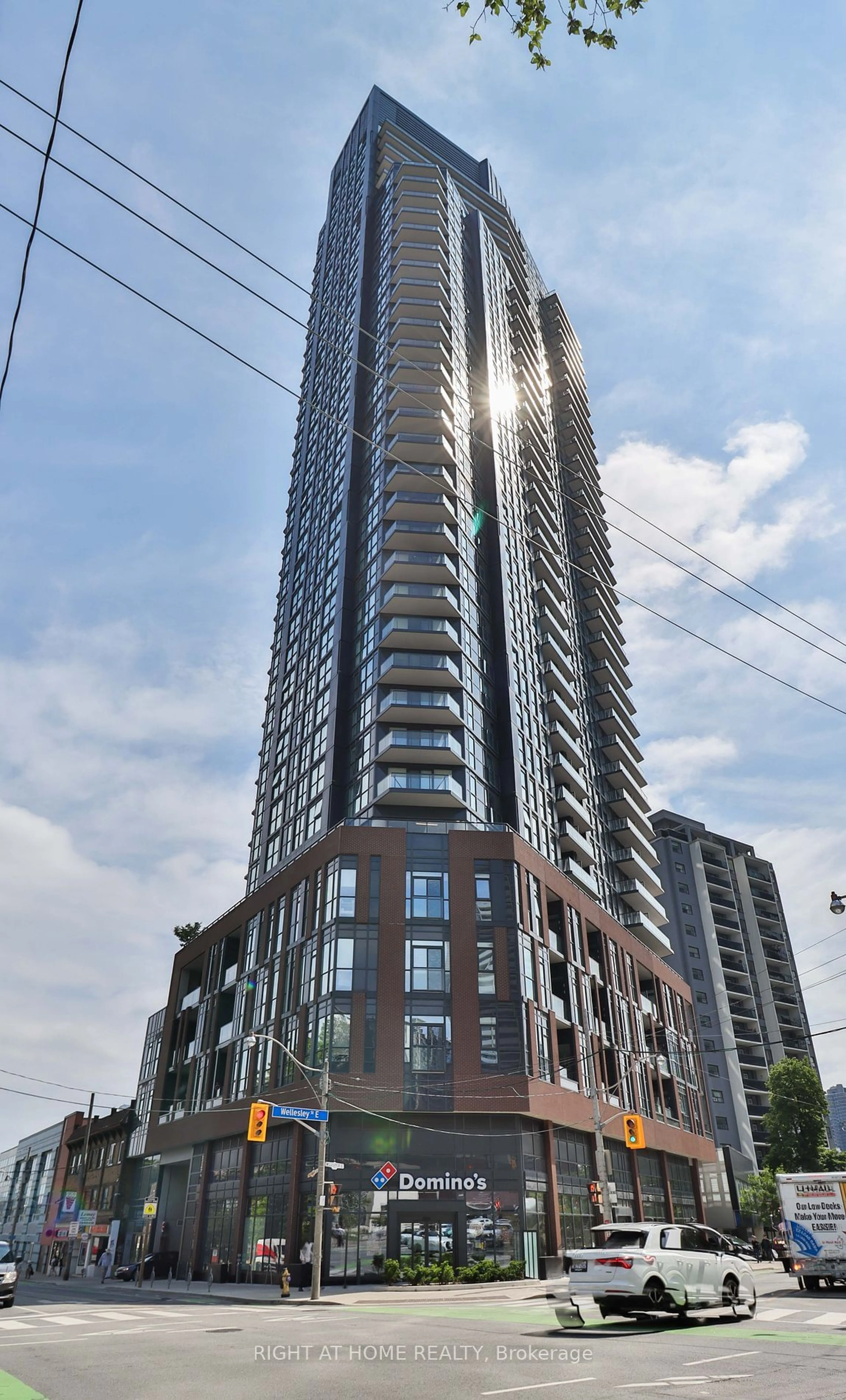 A pic from exterior of the house or condo for 159 Wellesley St #406, Toronto Ontario M4Y 0H5