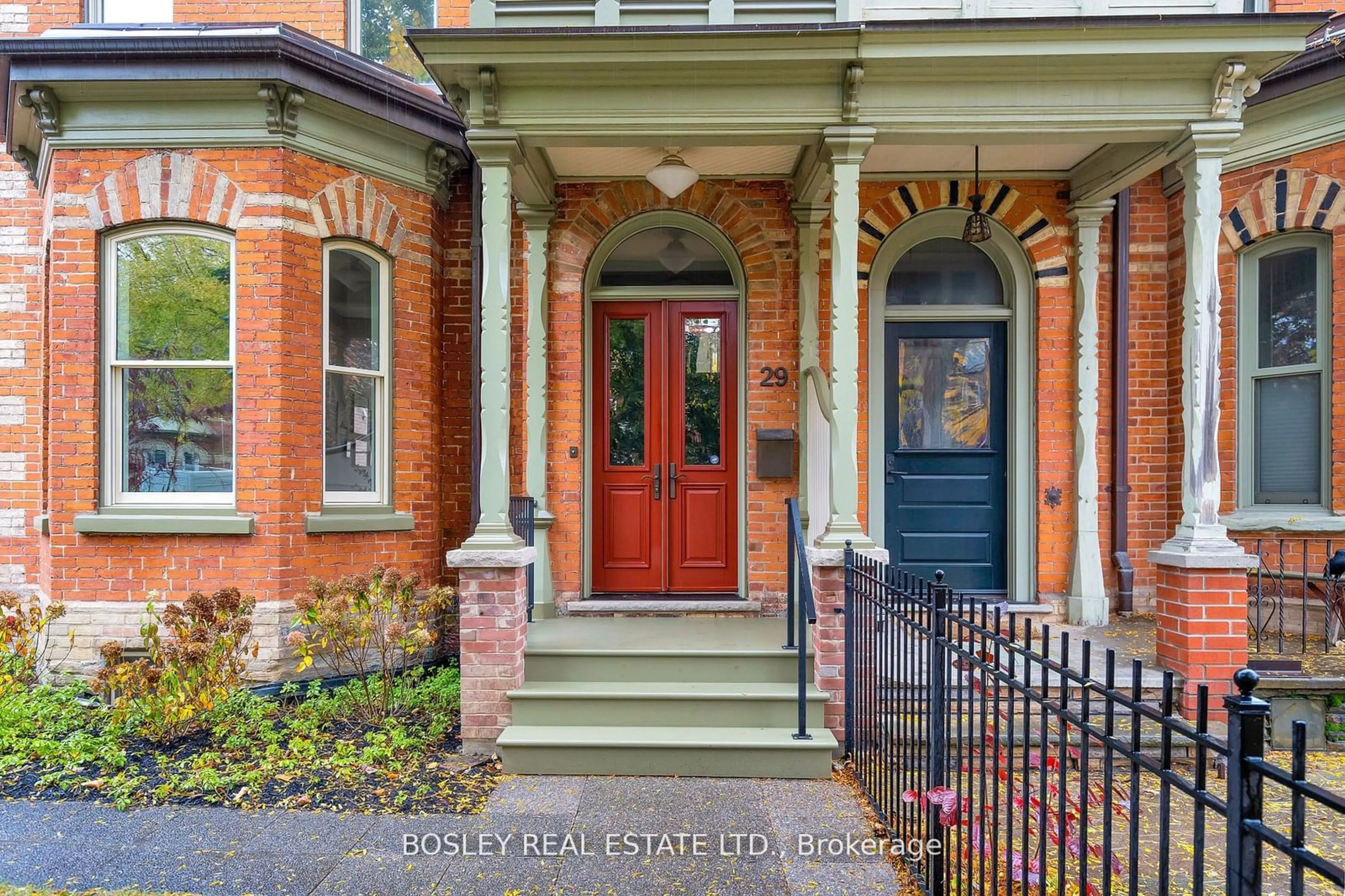 Home with brick exterior material for 29 Beaconsfield Ave, Toronto Ontario M6J 3J1