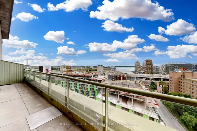 Additional property image - 39 Parliament St Unit PH1