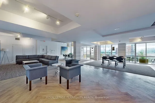 Additional property image - 39 Parliament St Unit PH1