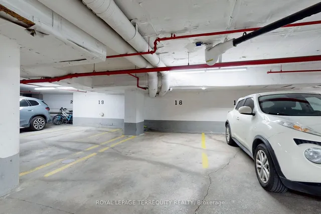 Additional property image - 39 Parliament St Unit PH1