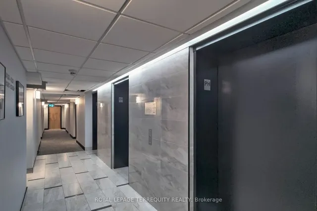 Additional property image - 39 Parliament St Unit PH1