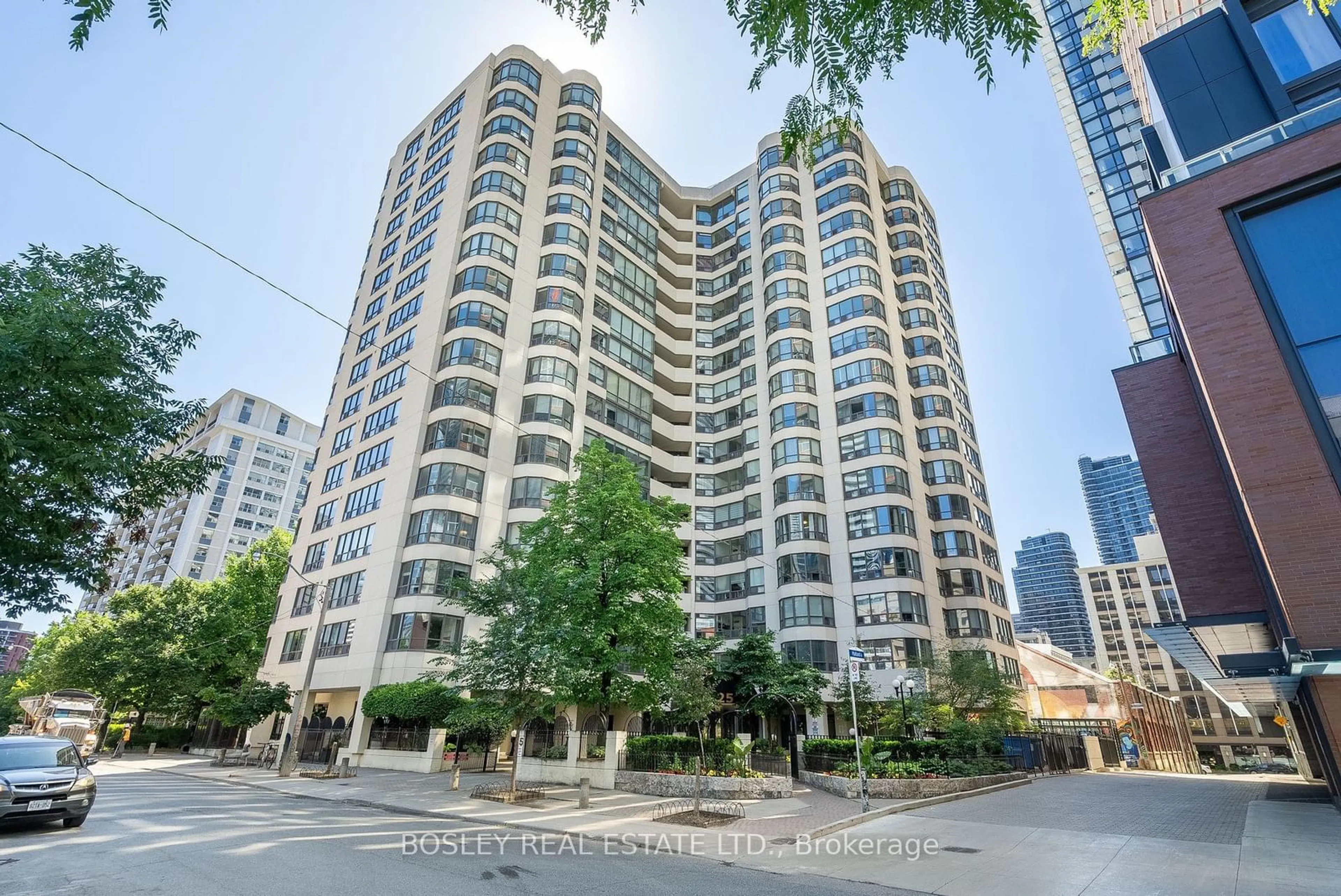 A pic from exterior of the house or condo for 25 Maitland St #1703, Toronto Ontario M4Y 2W1