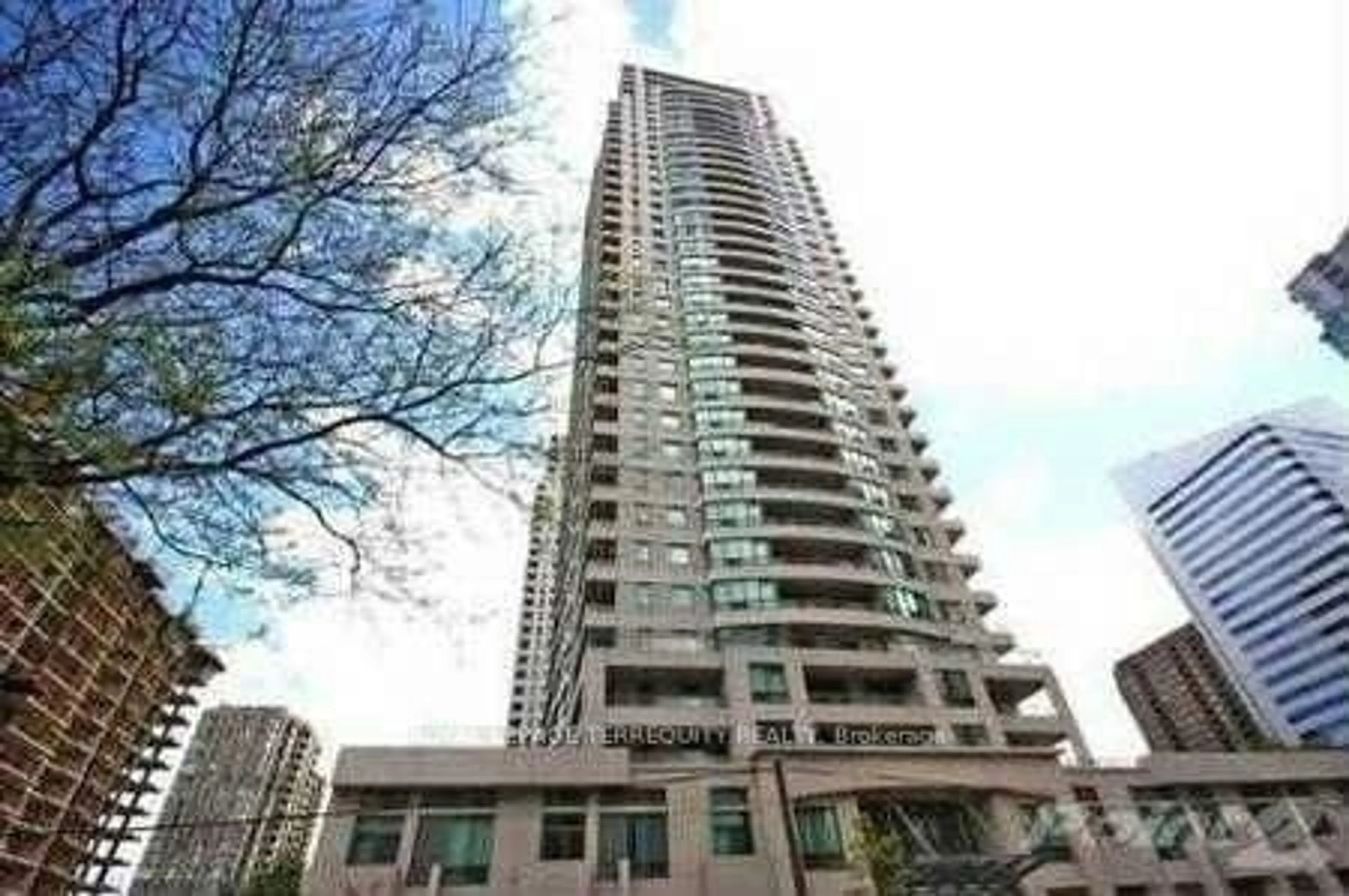 A pic from exterior of the house or condo for 23 Hollywood Ave #1805, Toronto Ontario M2N 7L8