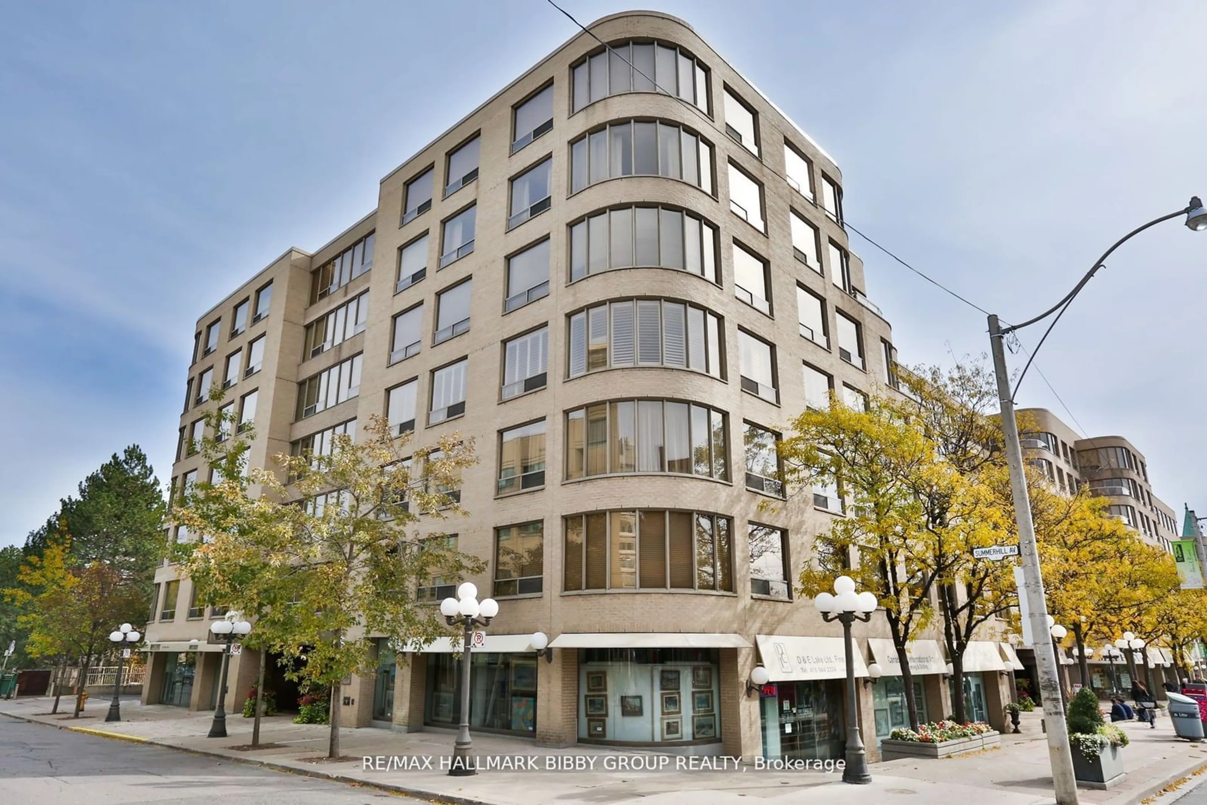 A pic from exterior of the house or condo for 1177 Yonge St #204, Toronto Ontario M4T 2Y4