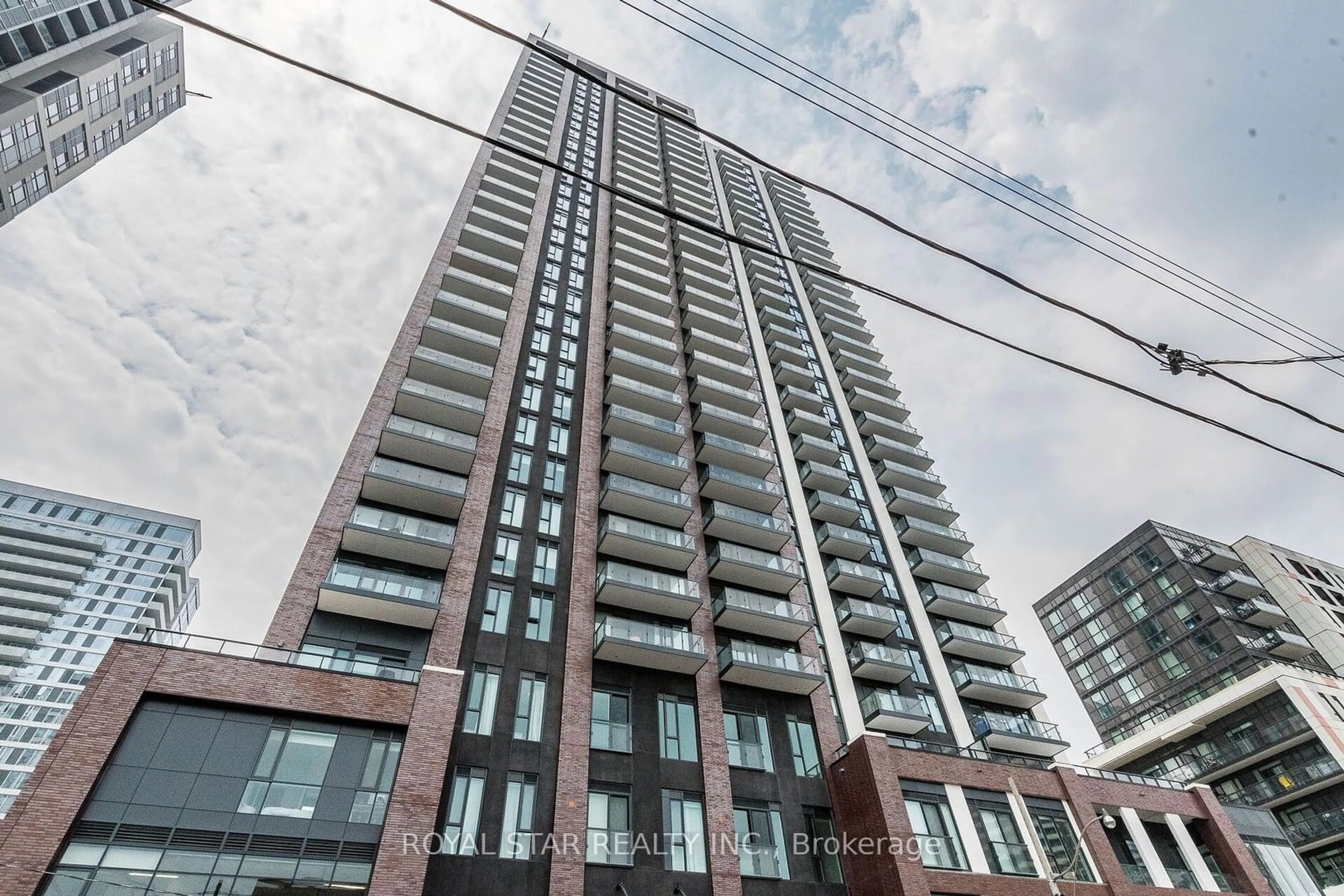 A pic from exterior of the house or condo for 130 River St #2110, Toronto Ontario M5V 3P7