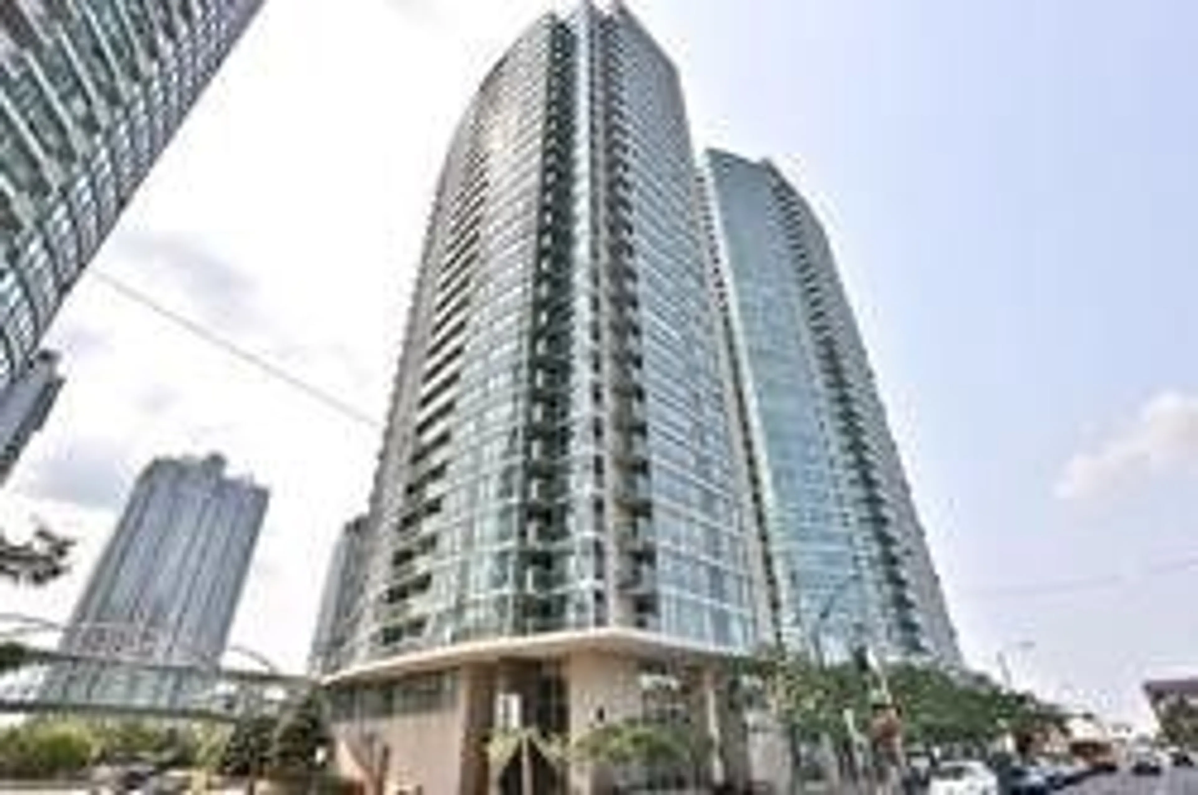 A pic from exterior of the house or condo for 381 Front St #1807, Toronto Ontario M5V 3R8