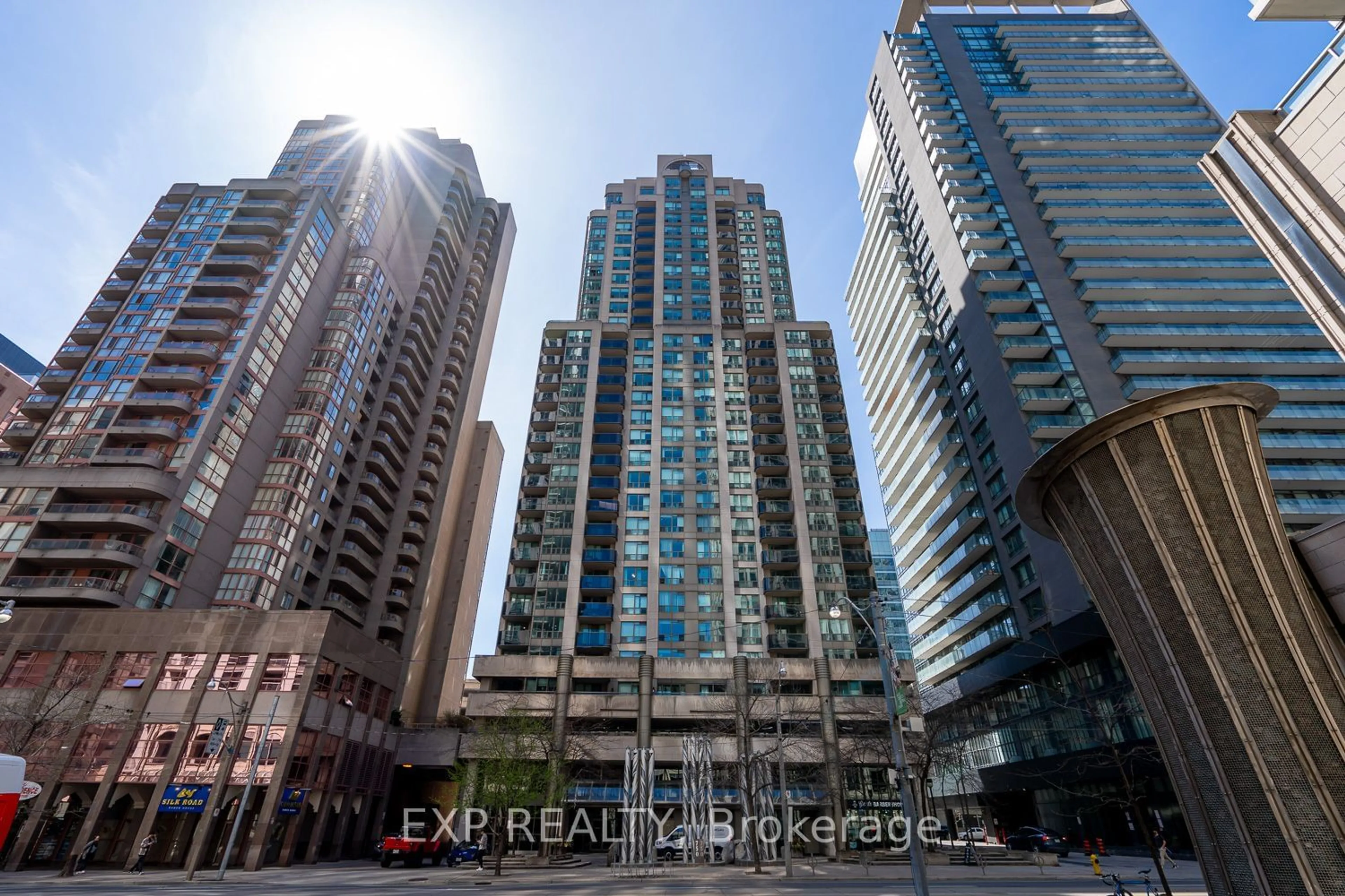 A pic from exterior of the house or condo for 750 Bay St #902, Toronto Ontario M5G 1N6