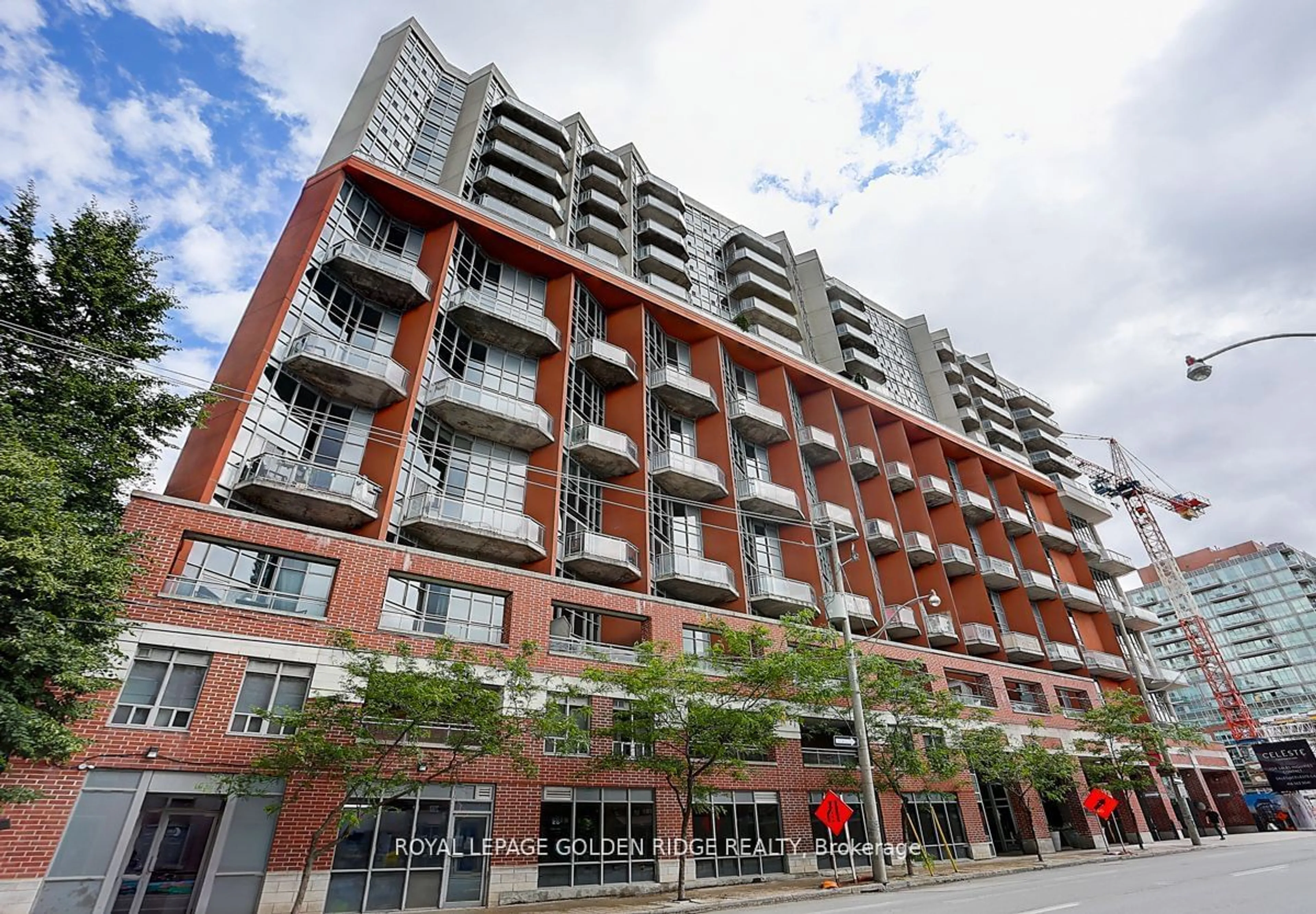 A pic from exterior of the house or condo for 255 Richmond St #PH11, Toronto Ontario M5A 4T7