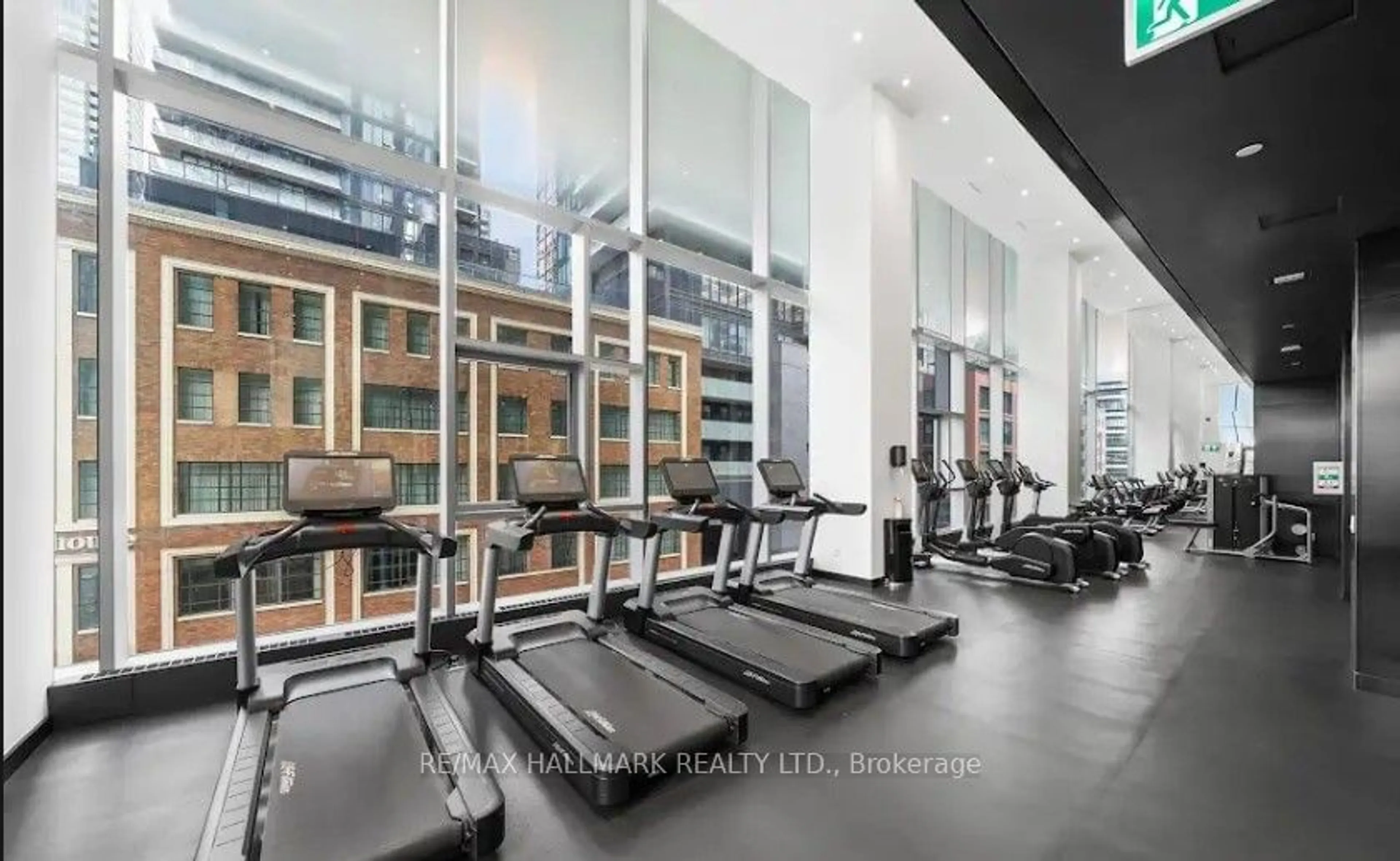 Gym or fitness room for 357 King St #2101, Toronto Ontario M5V 0S7