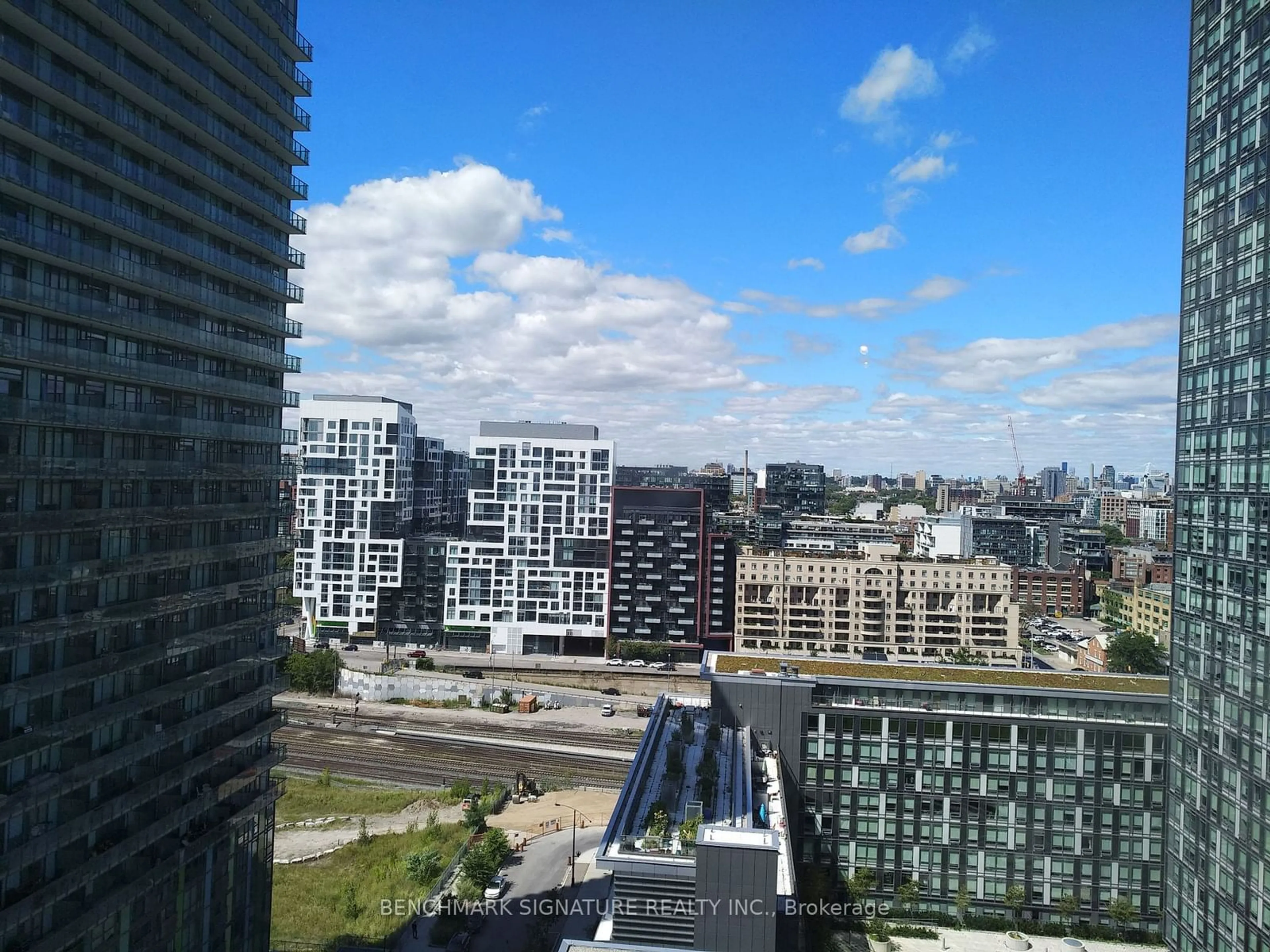 A pic from exterior of the house or condo for 85 Queens Wharf Rd #1908, Toronto Ontario M5V 0J9