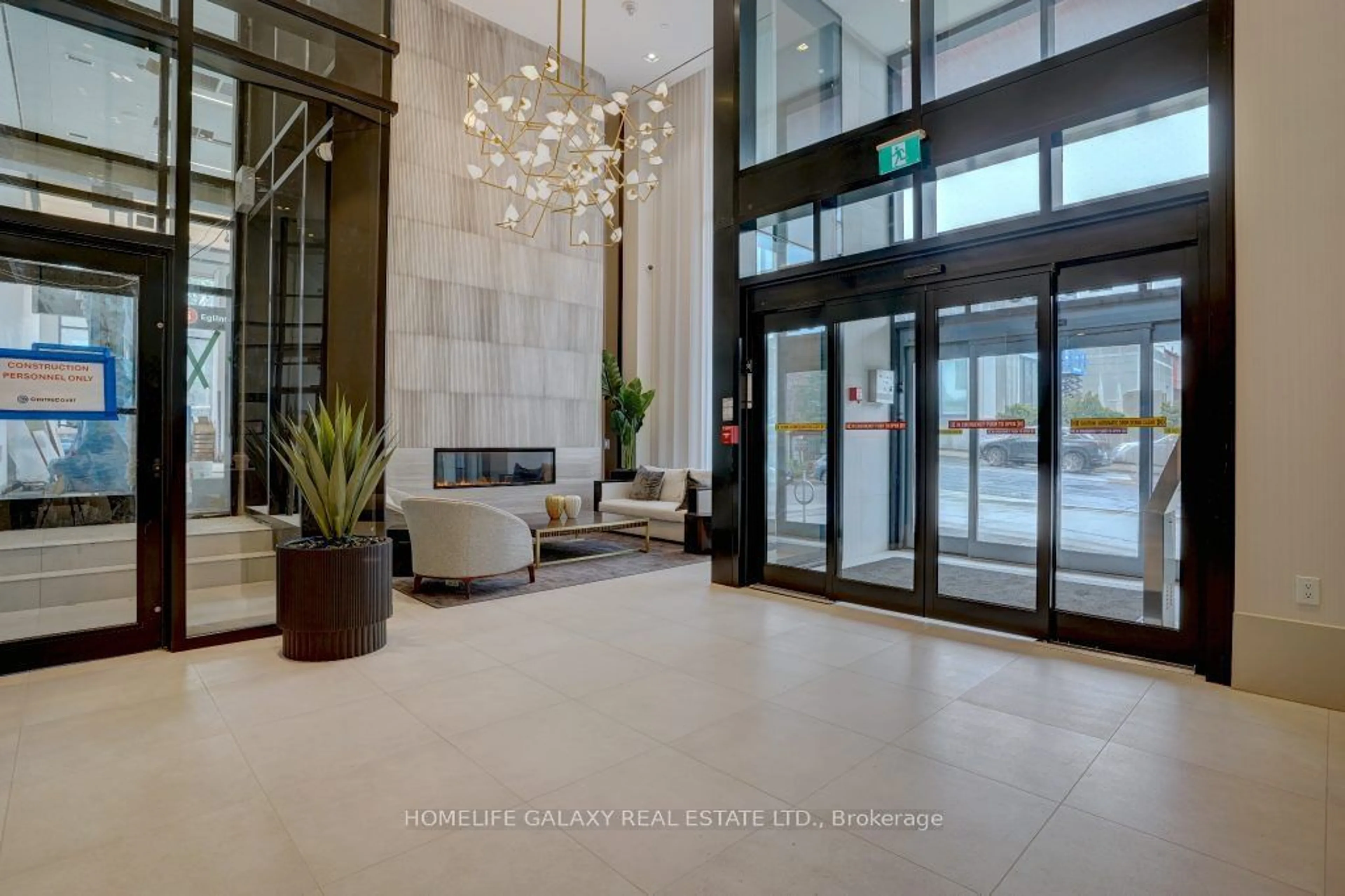 Indoor lobby for 2020 Bathurst St #307, Toronto Ontario M5P 0A6