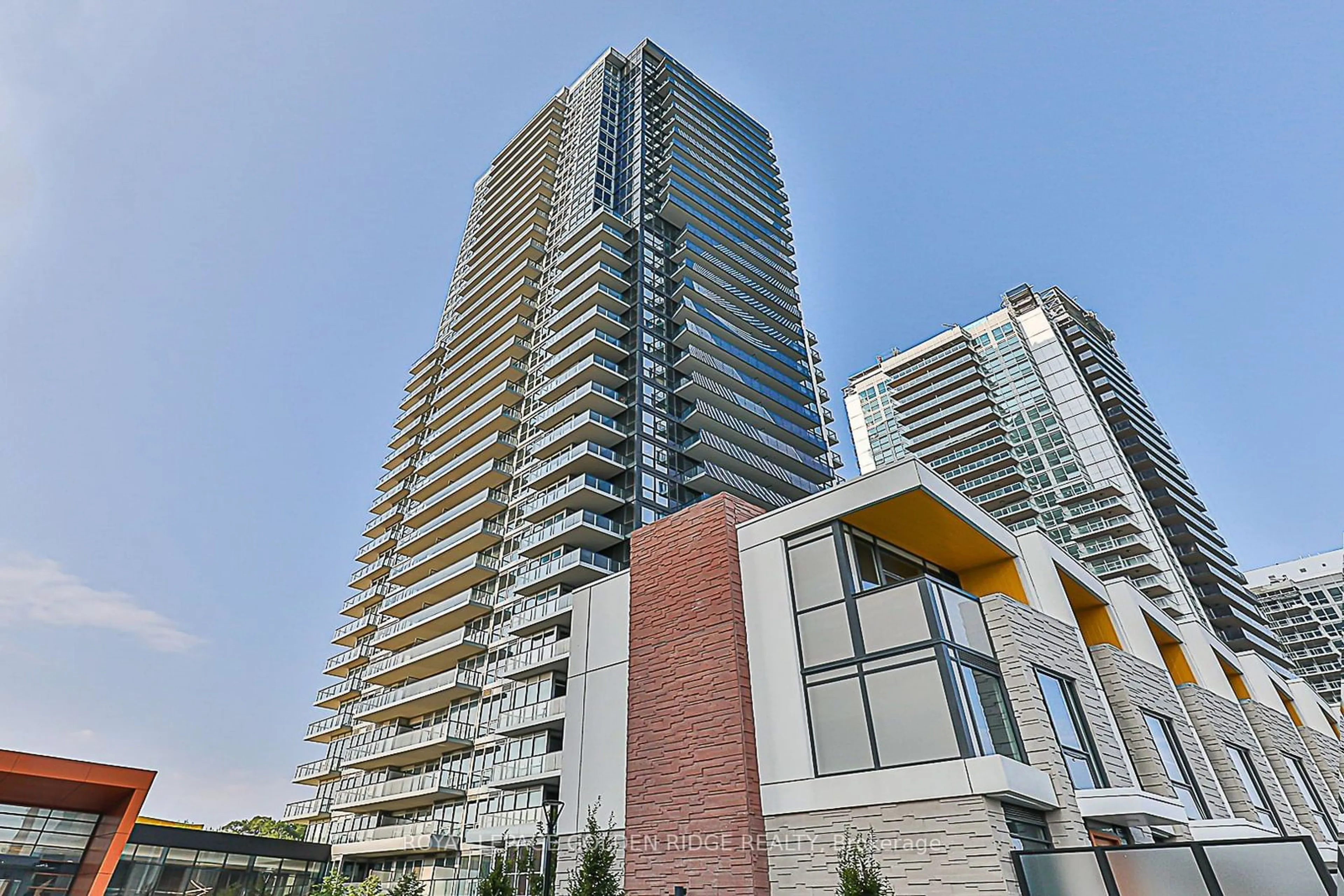 A pic from exterior of the house or condo for 85 McMahon Dr #2511, Toronto Ontario M2K 0H1