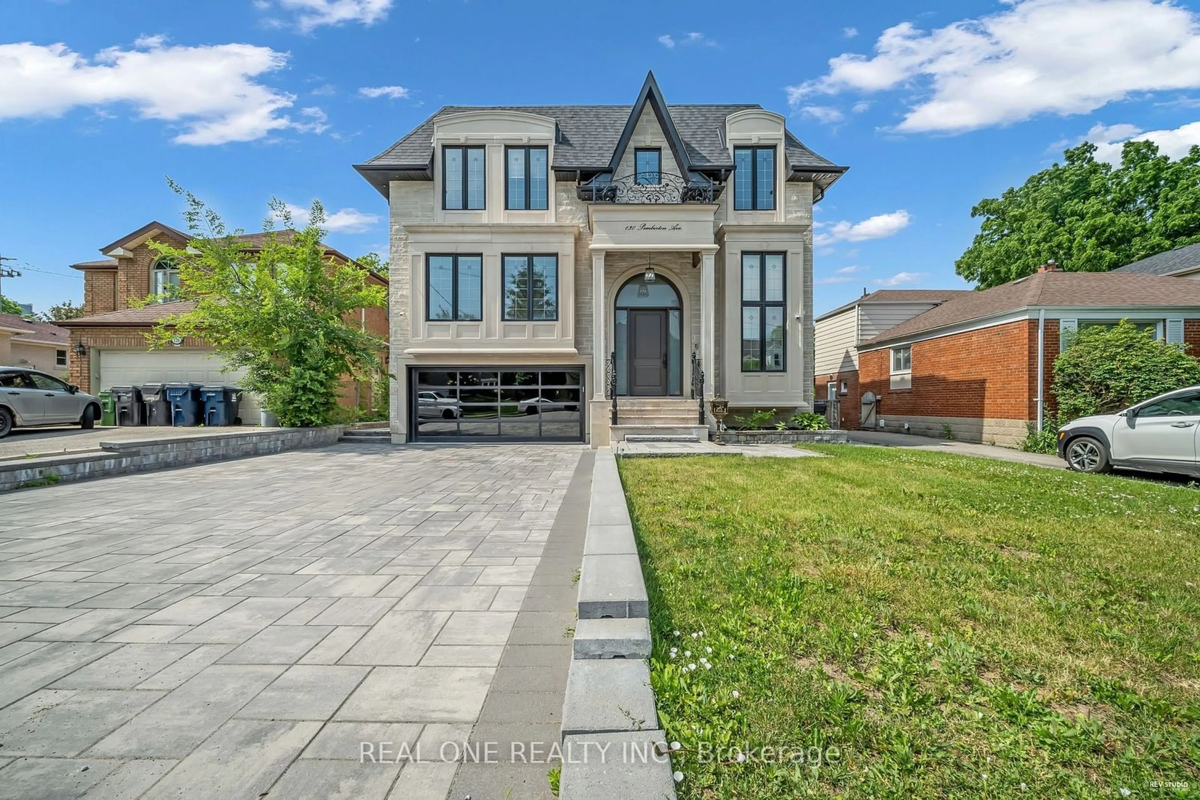 Frontside or backside of a home for 130 Pemberton Ave, Toronto Ontario M2M 1Y7