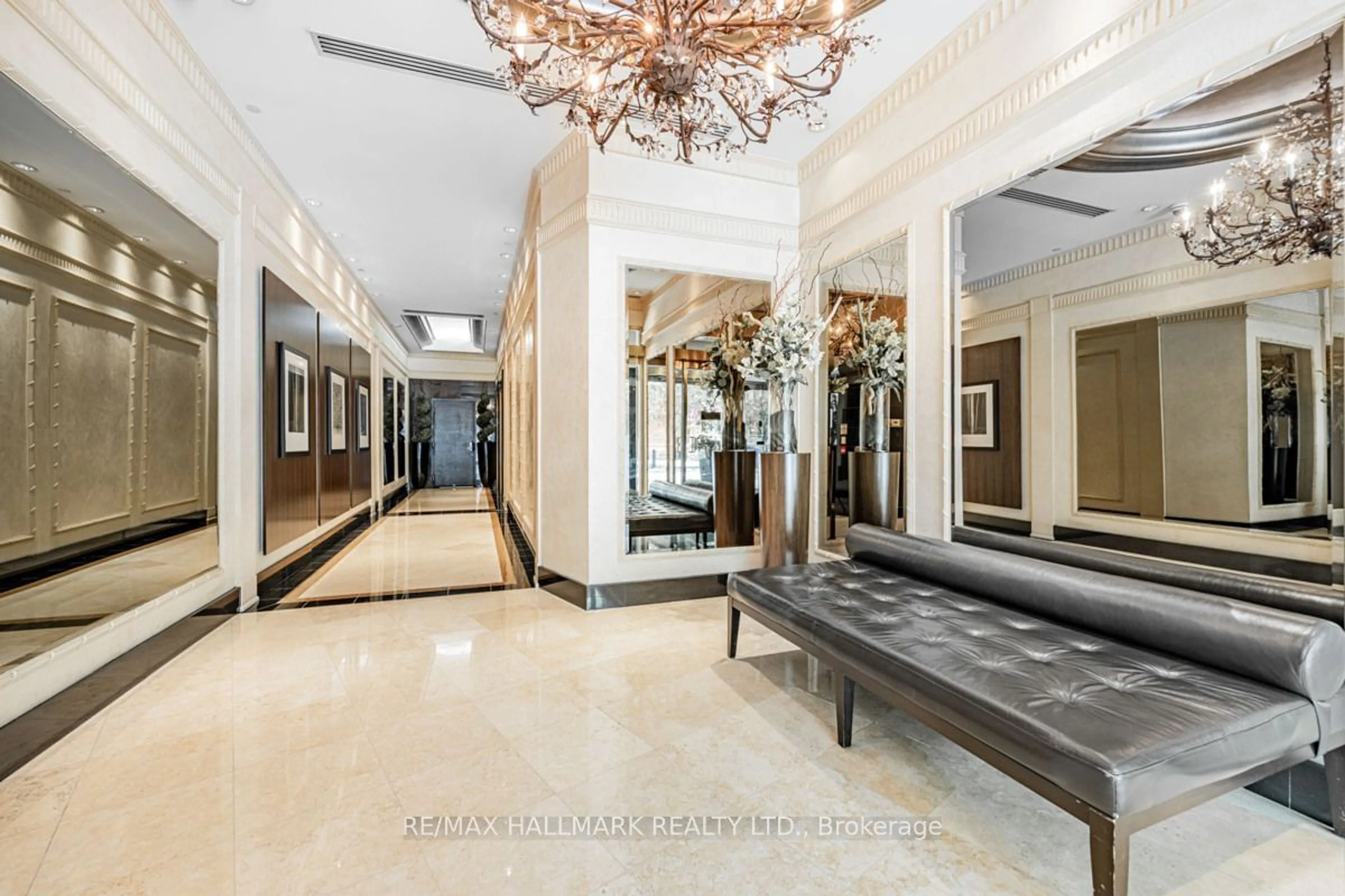 Indoor lobby for 8 Sultan St #301, Toronto Ontario M5S 1L7