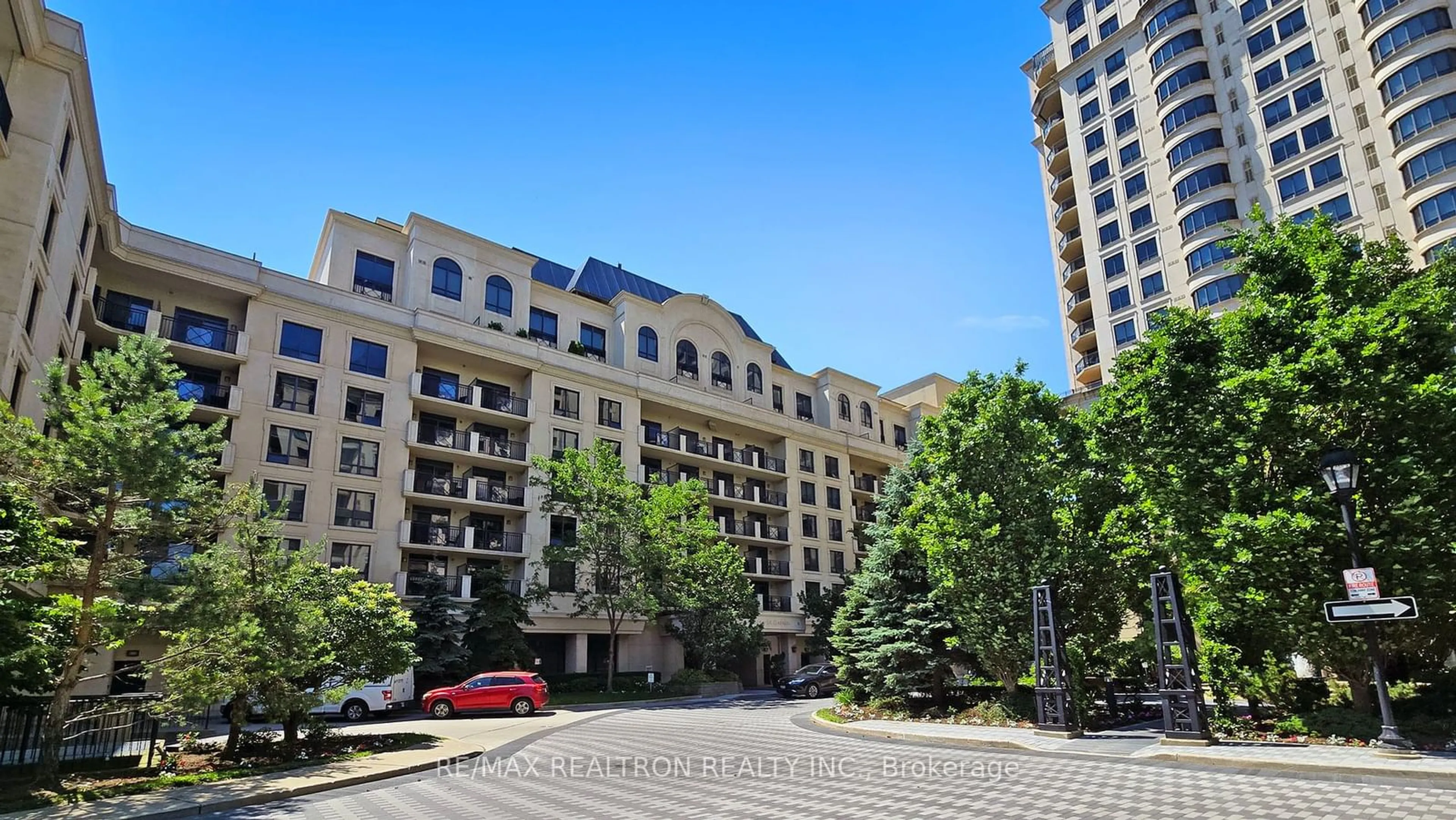 A pic from exterior of the house or condo for 650 Sheppard Ave #604, Toronto Ontario M2K 3E4