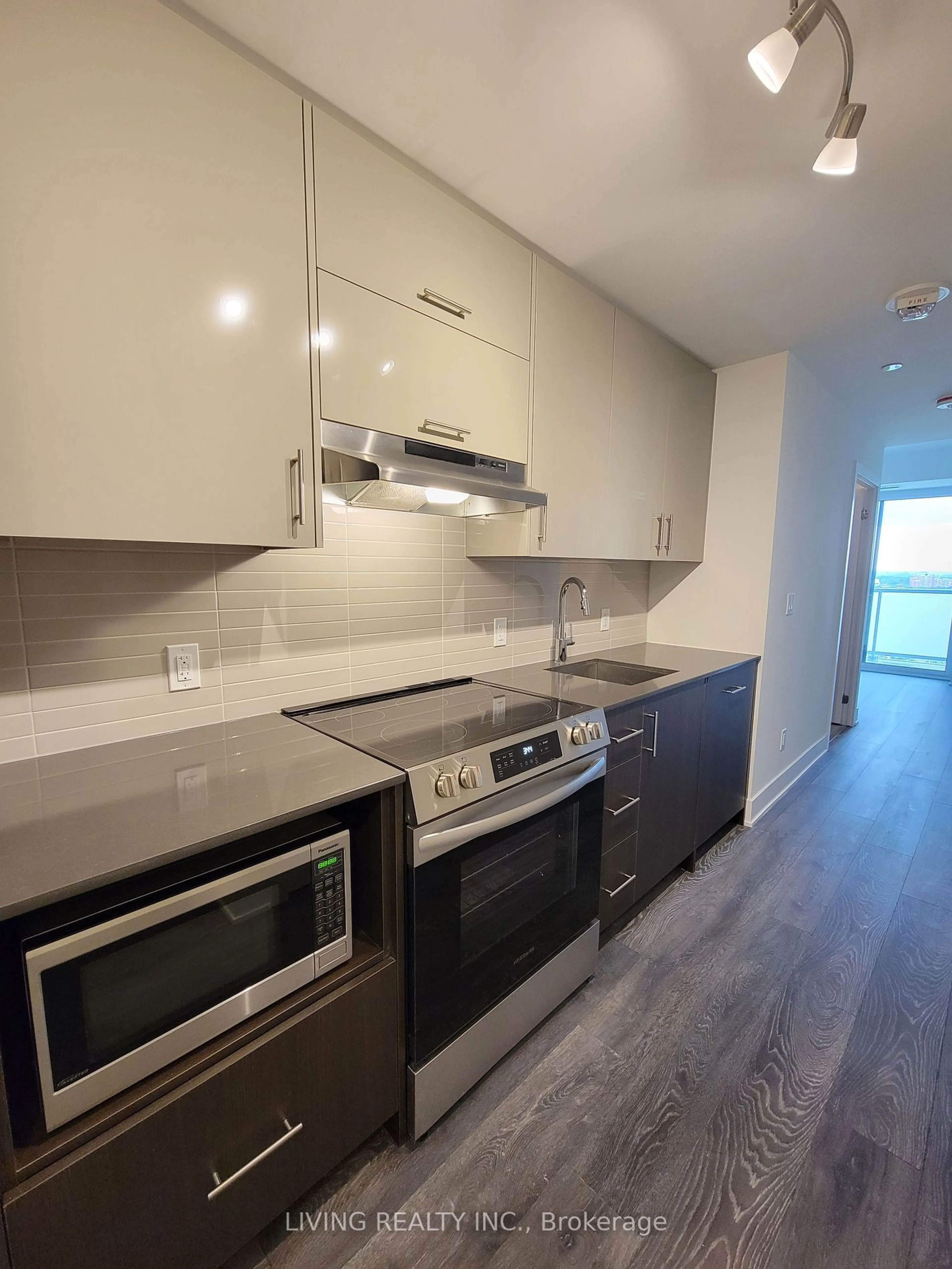 Kitchen for 188 Fairview Mall Dr #1805, Toronto Ontario M2J 0H7