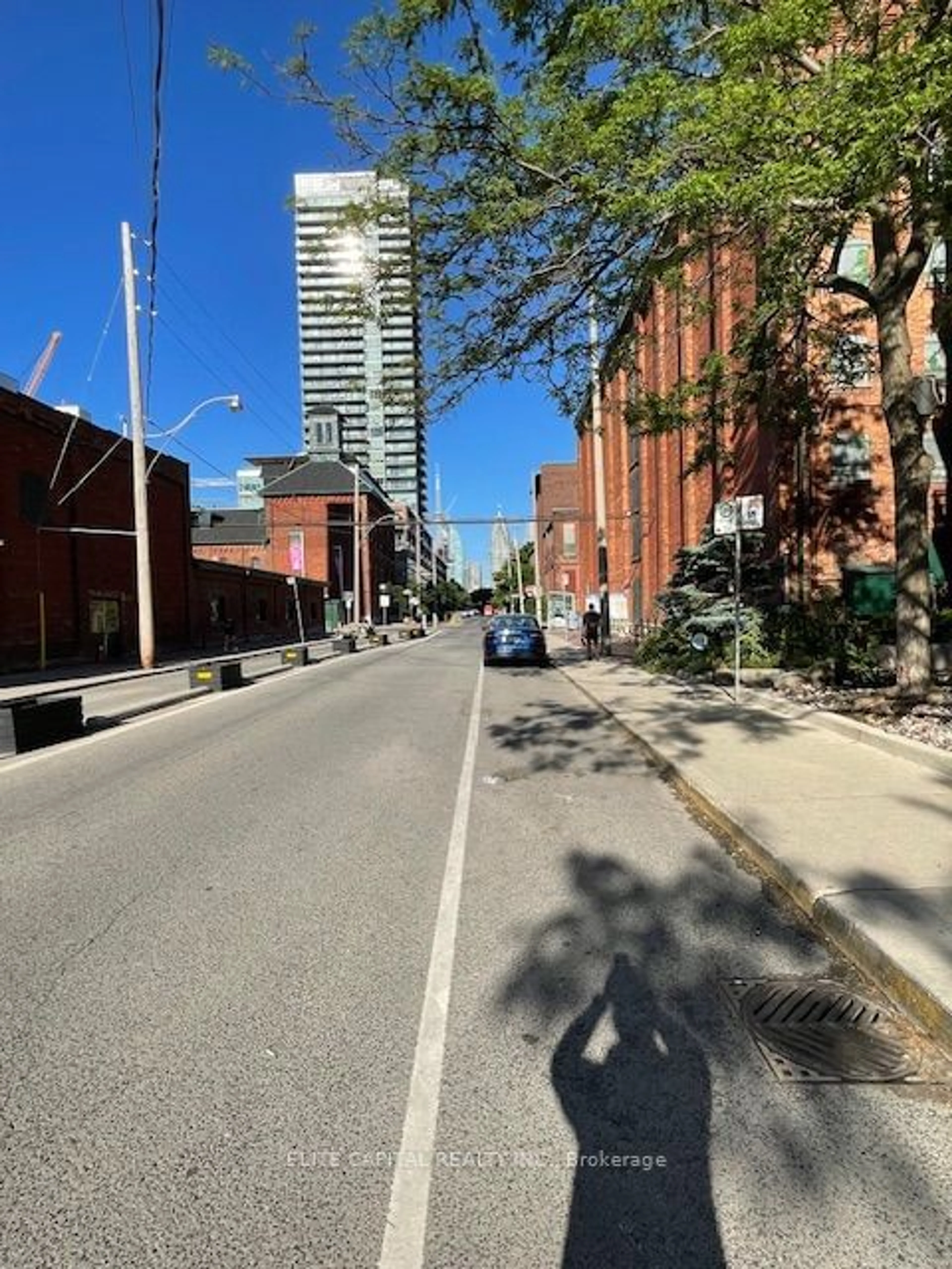 Street view for 70 Mill St #904, Toronto Ontario M5A 4R1