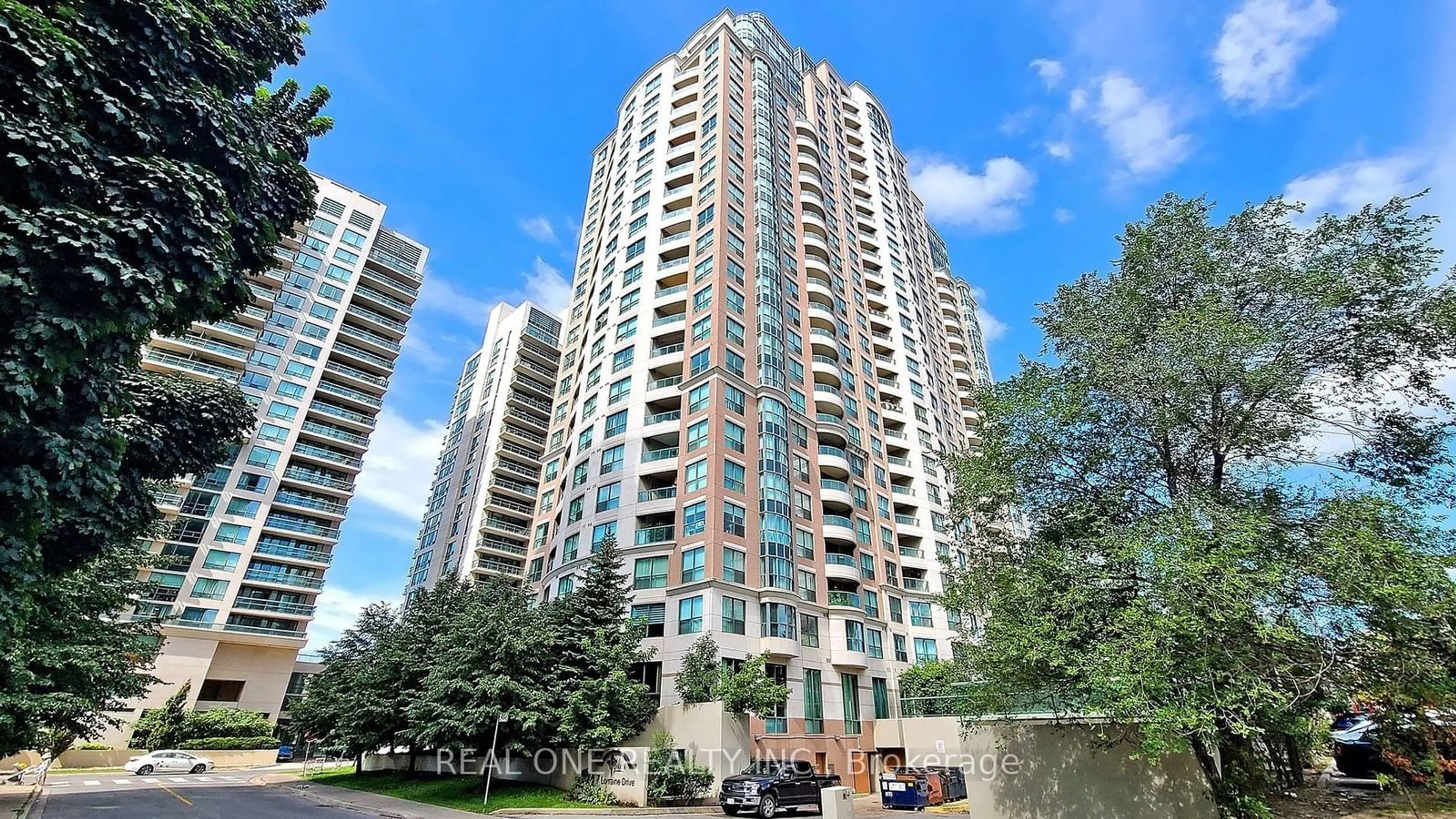 A pic from exterior of the house or condo for 7 Lorraine Dr #2203, Toronto Ontario M2N 7H2