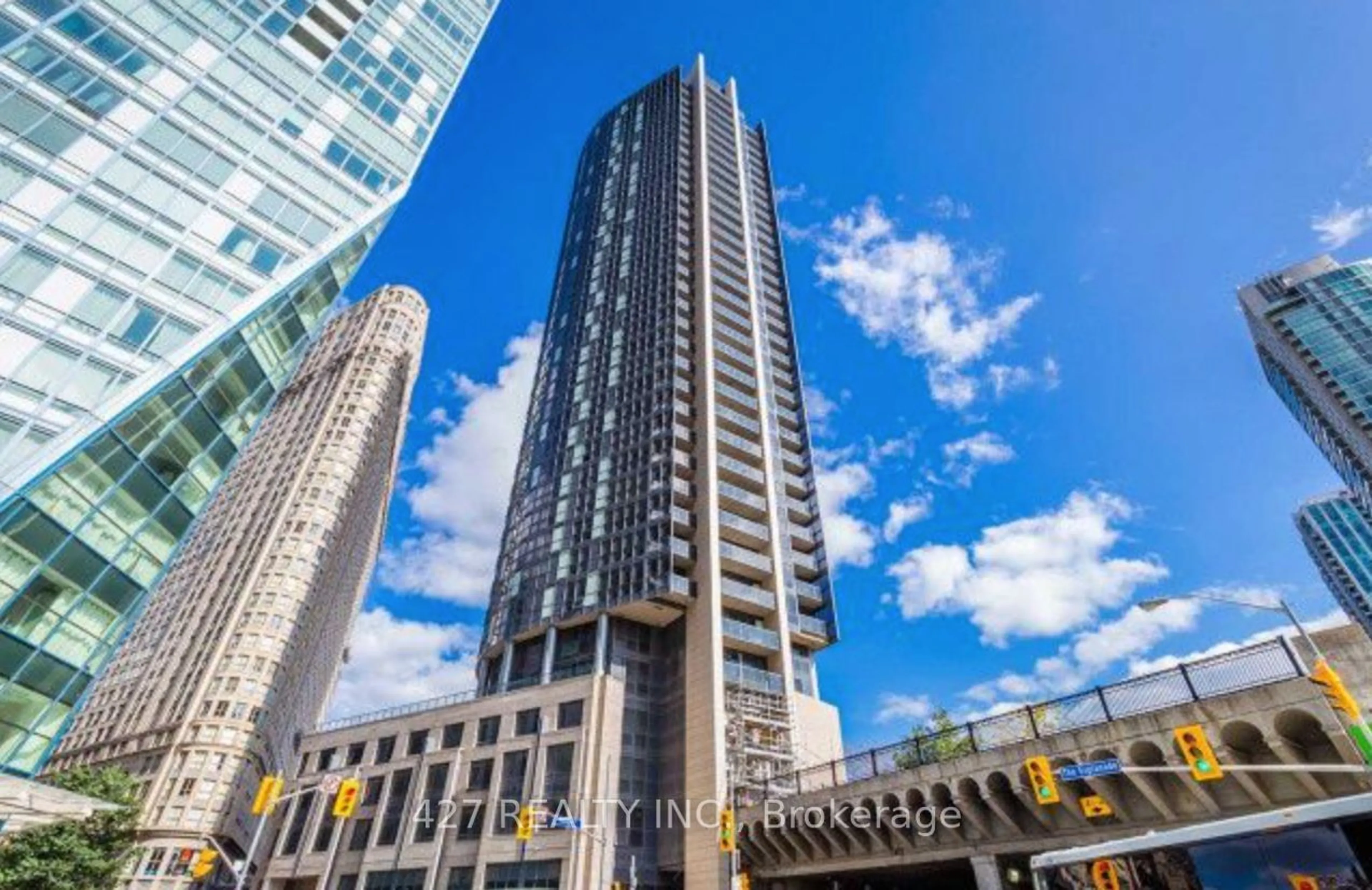 A pic from exterior of the house or condo for 1 The Esplanade #2105, Toronto Ontario M5E 0A8